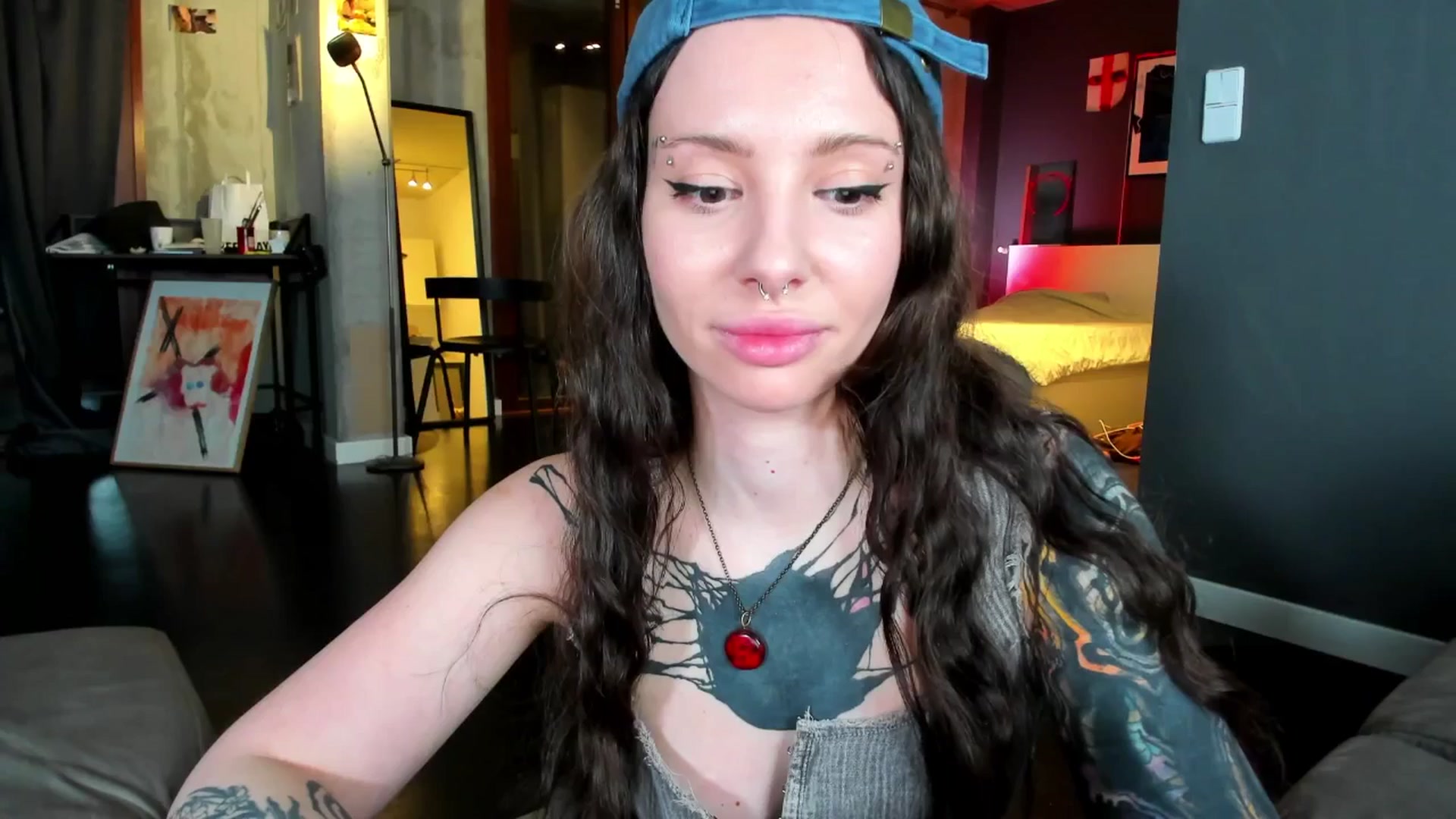 Gallery image thumbnail from KaiOnline's myfreecams stream on, 04/26/2025, 21:20 image 10 of 20