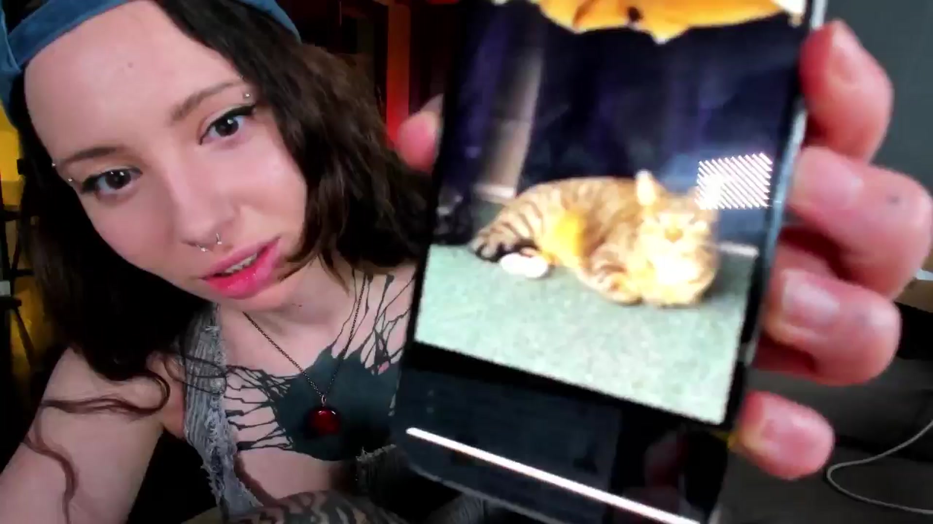 Gallery image thumbnail from KaiOnline's myfreecams stream on, 04/26/2025, 21:20 image 8 of 20