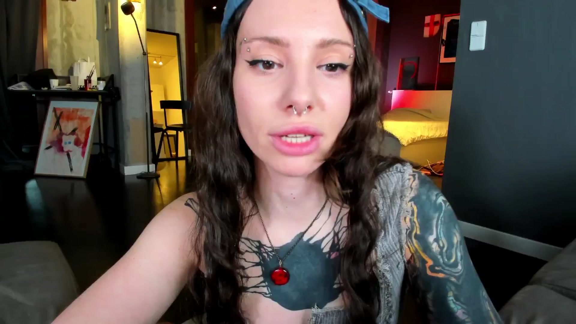 Gallery image thumbnail from KaiOnline's myfreecams stream on, 04/26/2025, 21:20 image 9 of 20