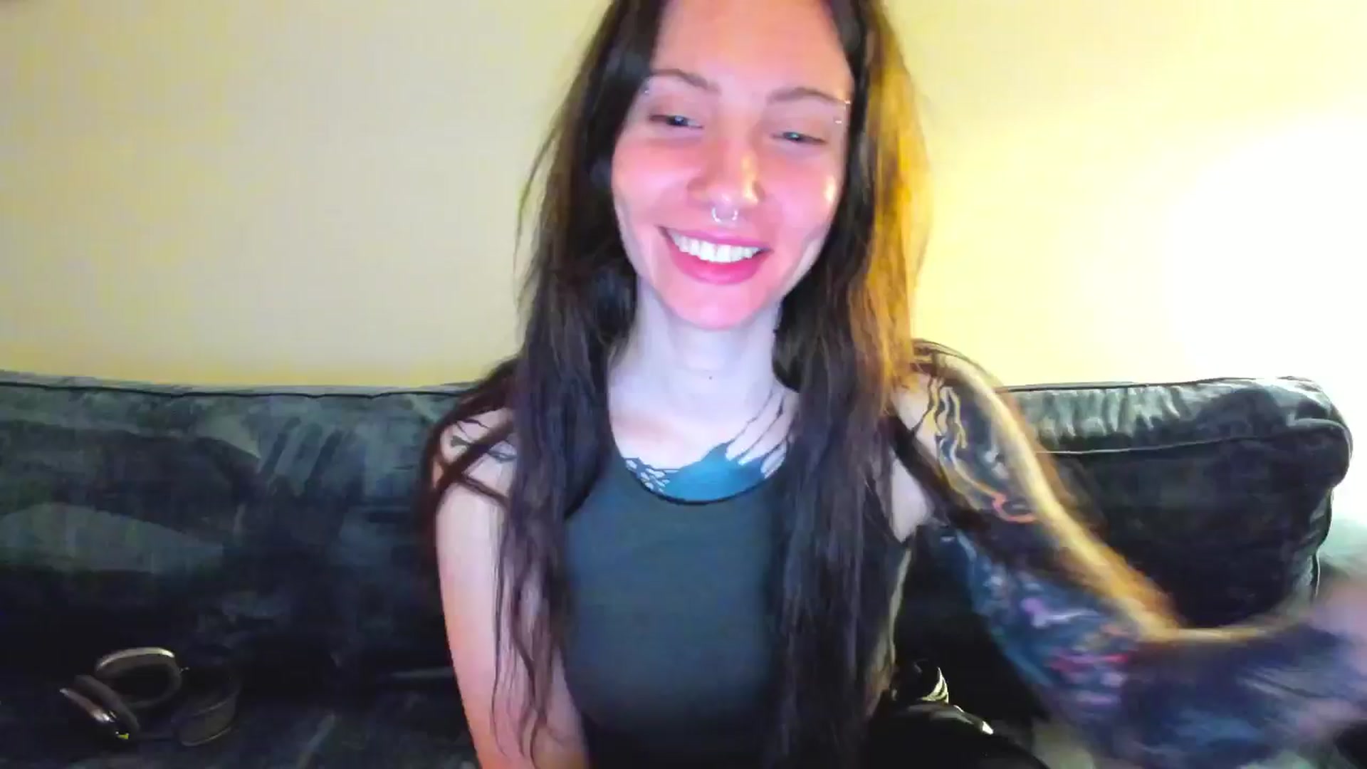 Gallery image thumbnail from KaiOnline's myfreecams stream on, 05/24/2025, 20:42 image 6 of 20