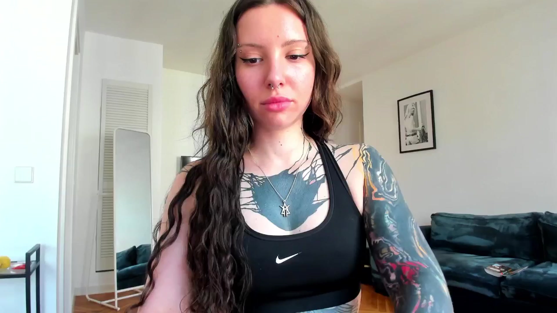 Gallery image thumbnail from KaiOnline's myfreecams stream on, 06/16/2025, 18:29 image 5 of 20