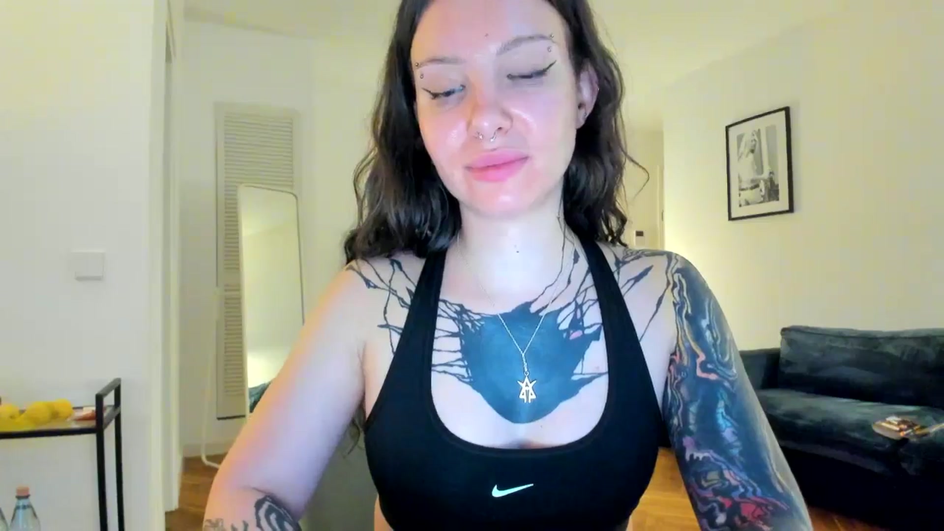 Gallery image thumbnail from KaiOnline's myfreecams stream on, 06/16/2025, 22:24 image 7 of 20