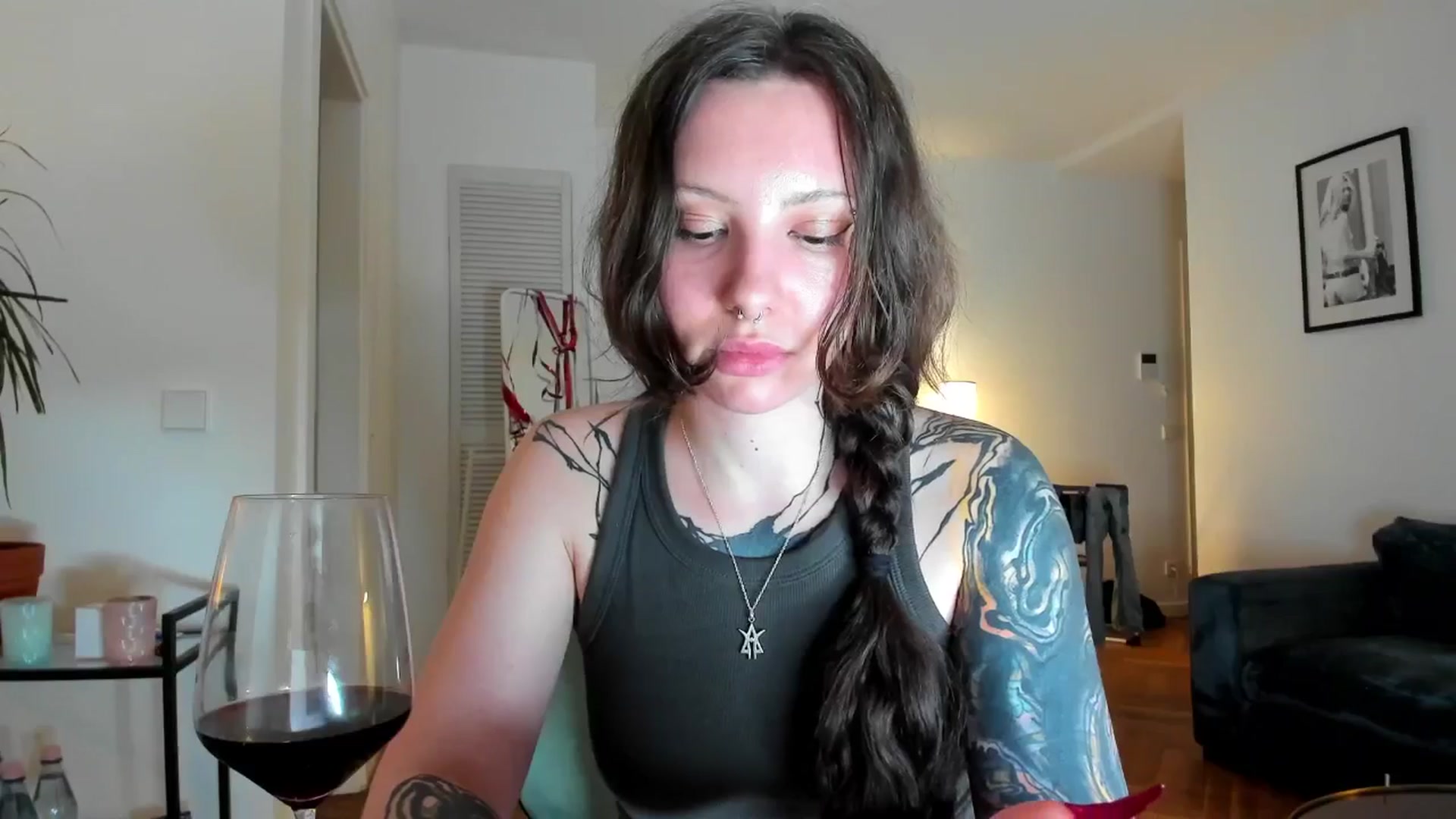 Gallery image thumbnail from KaiOnline's myfreecams stream on, 06/27/2025, 21:36 image 8 of 20