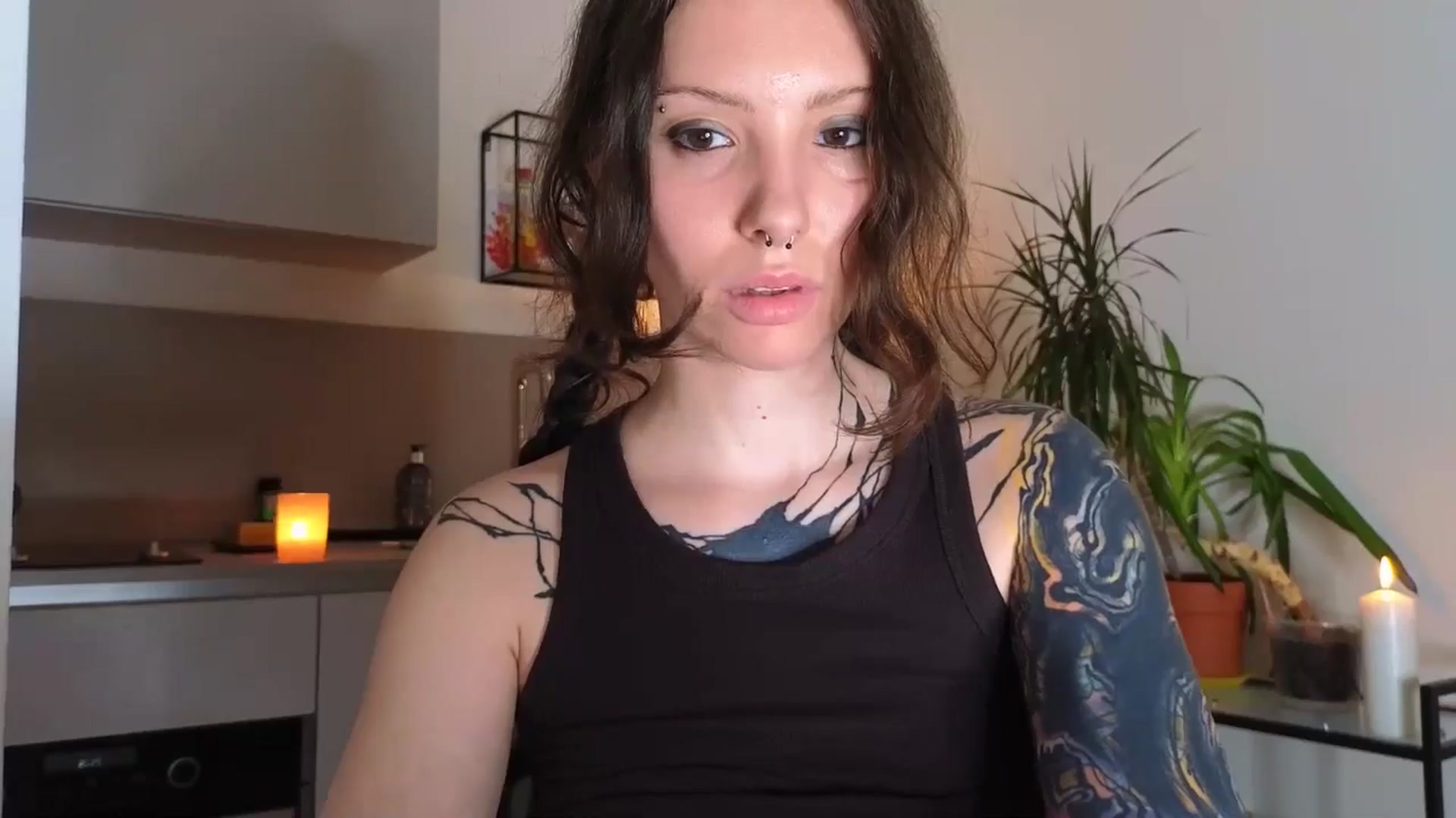 Gallery image thumbnail from KaiOnline's myfreecams stream on, 08/10/2025, 19:54 image 16 of 20