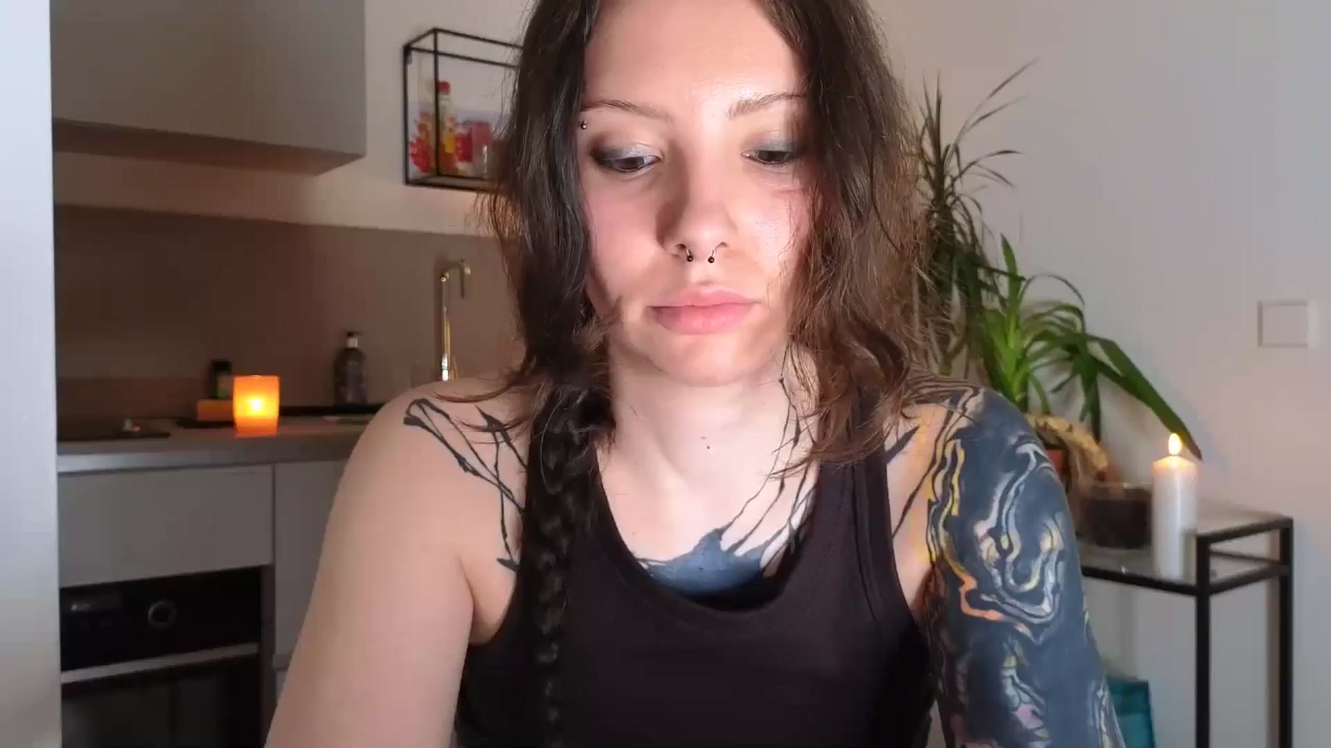 Gallery image thumbnail from KaiOnline's myfreecams stream on, 08/10/2025, 19:54 image 15 of 20
