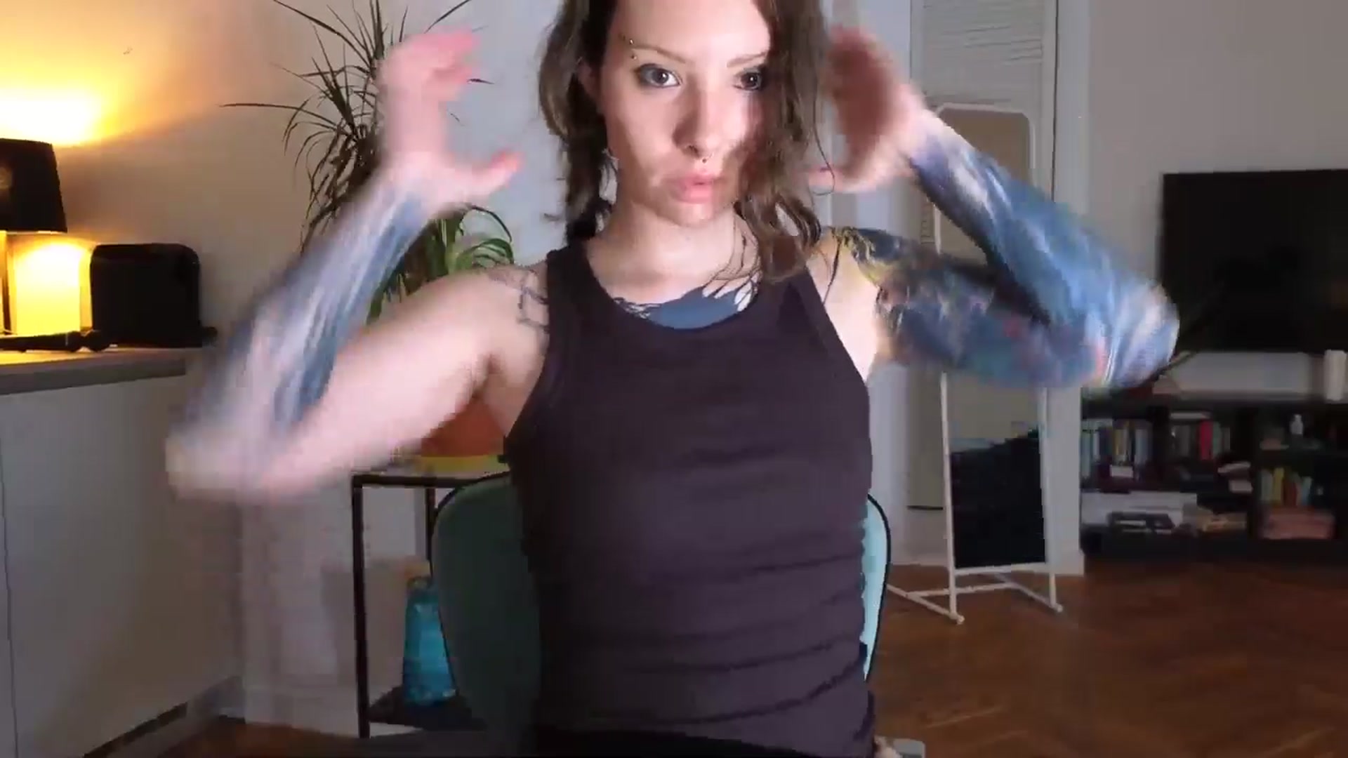 Gallery image thumbnail from KaiOnline's myfreecams stream on, 08/10/2025, 19:54 image 6 of 20