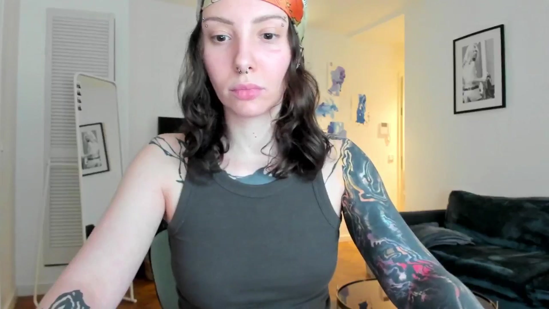 Gallery image thumbnail from KaiOnline's myfreecams stream on, 09/28/2025, 21:44 image 5 of 20