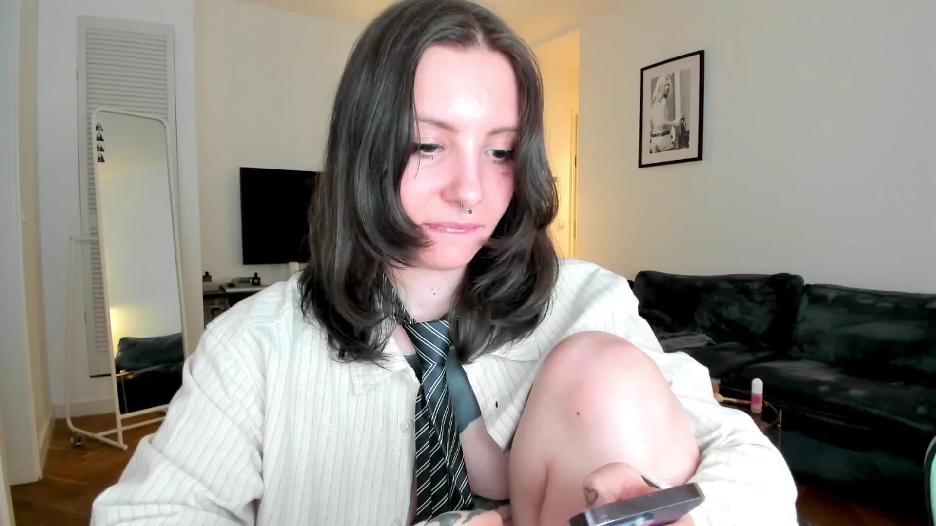 Gallery image thumbnail from KaiOnline's myfreecams stream on, 10/04/2025, 22:20 image 19 of 20