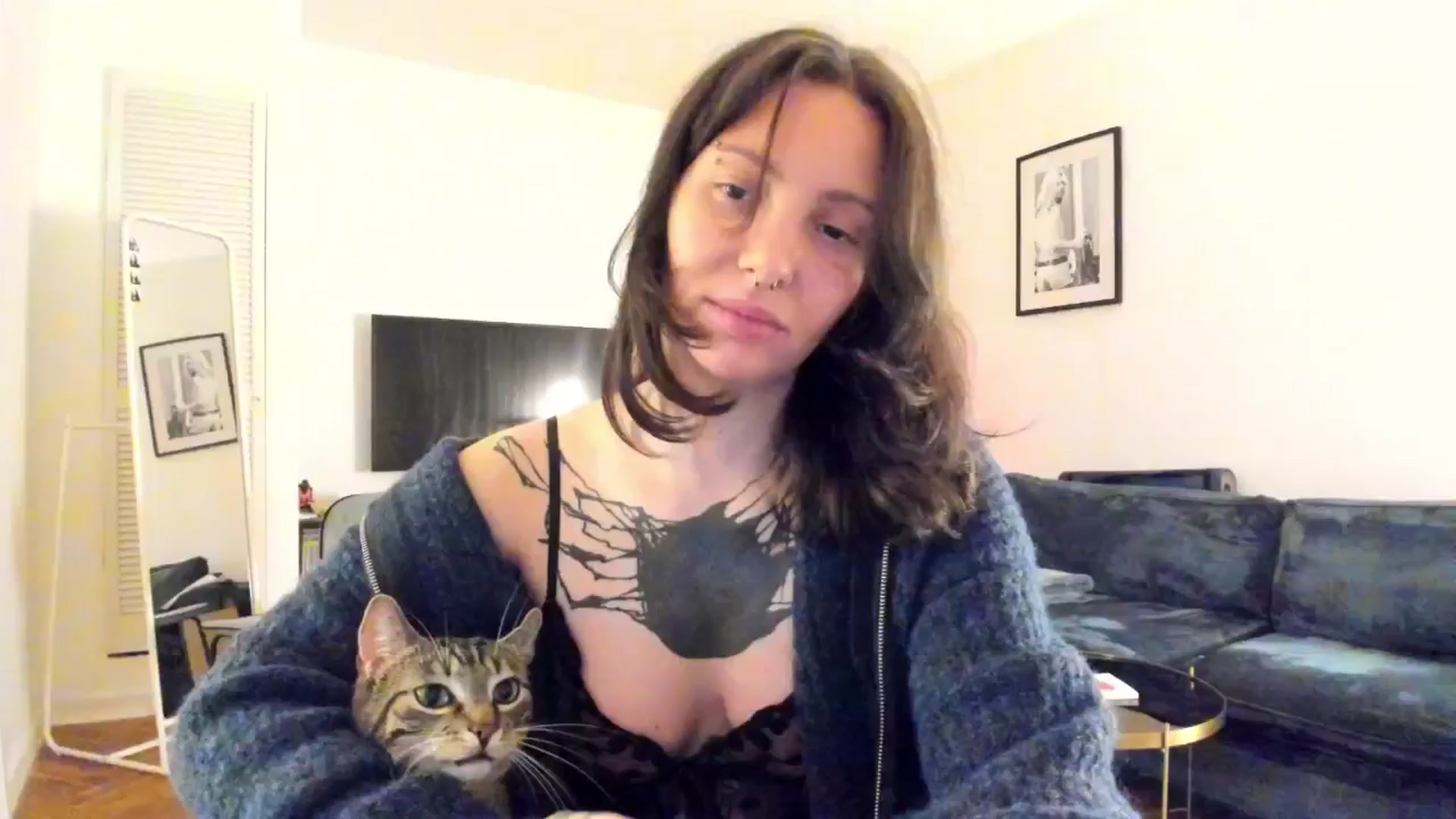 Gallery image thumbnail from KaiOnline's myfreecams stream on, 10/10/2025, 19:56 image 4 of 20