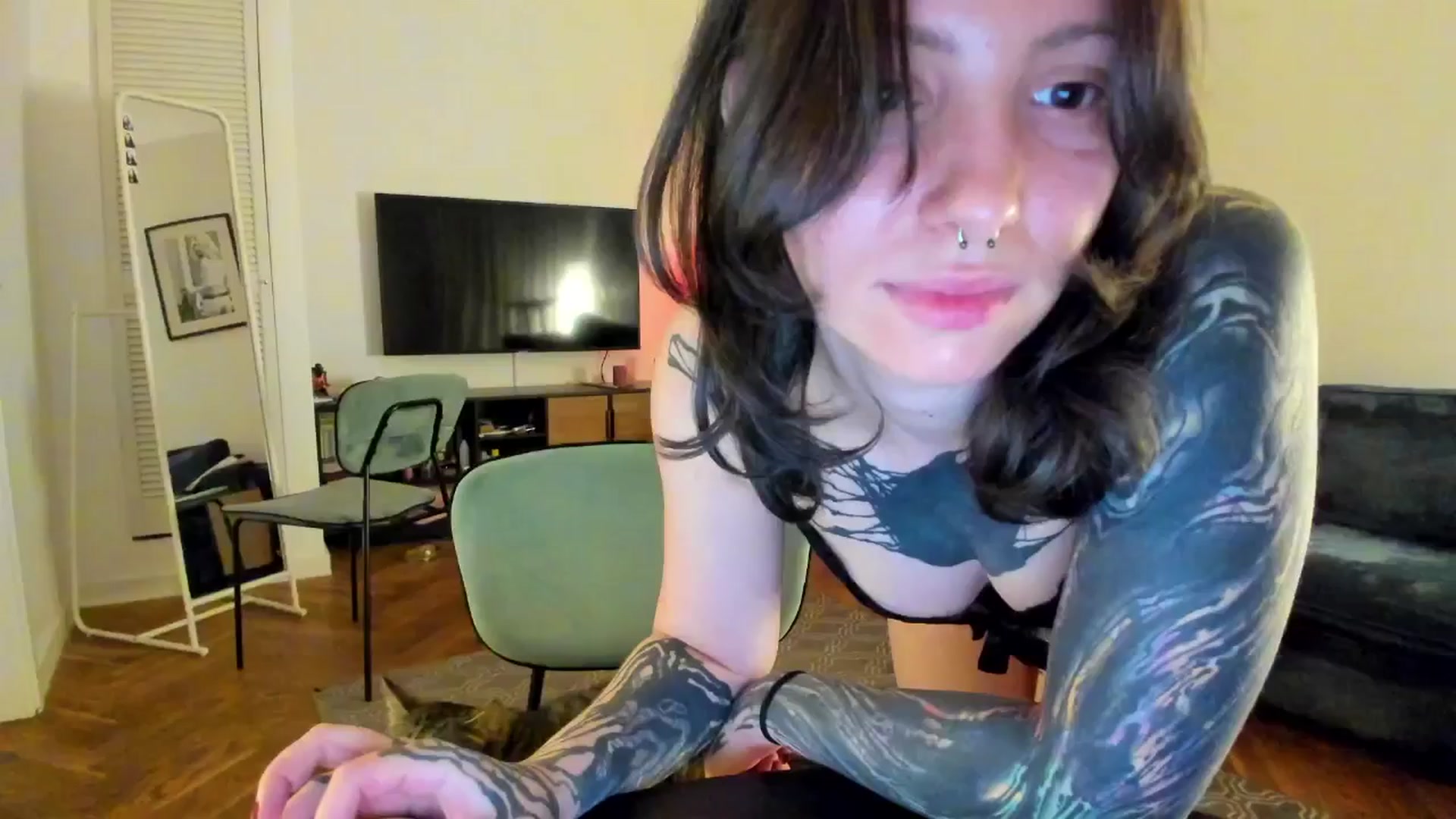 Gallery image thumbnail from KaiOnline's myfreecams stream on, 10/10/2025, 19:56 image 8 of 20