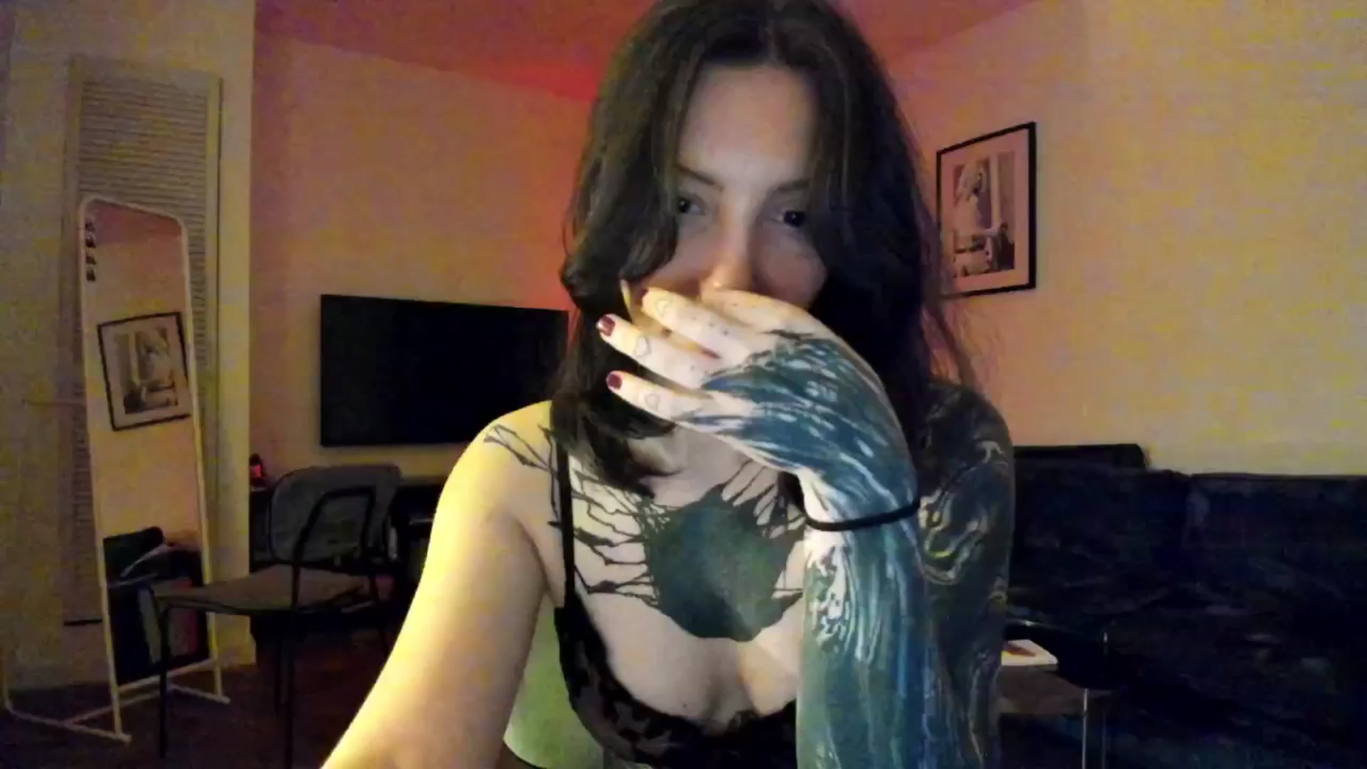 Gallery image thumbnail from KaiOnline's myfreecams stream on, 10/10/2025, 19:56 image 19 of 20