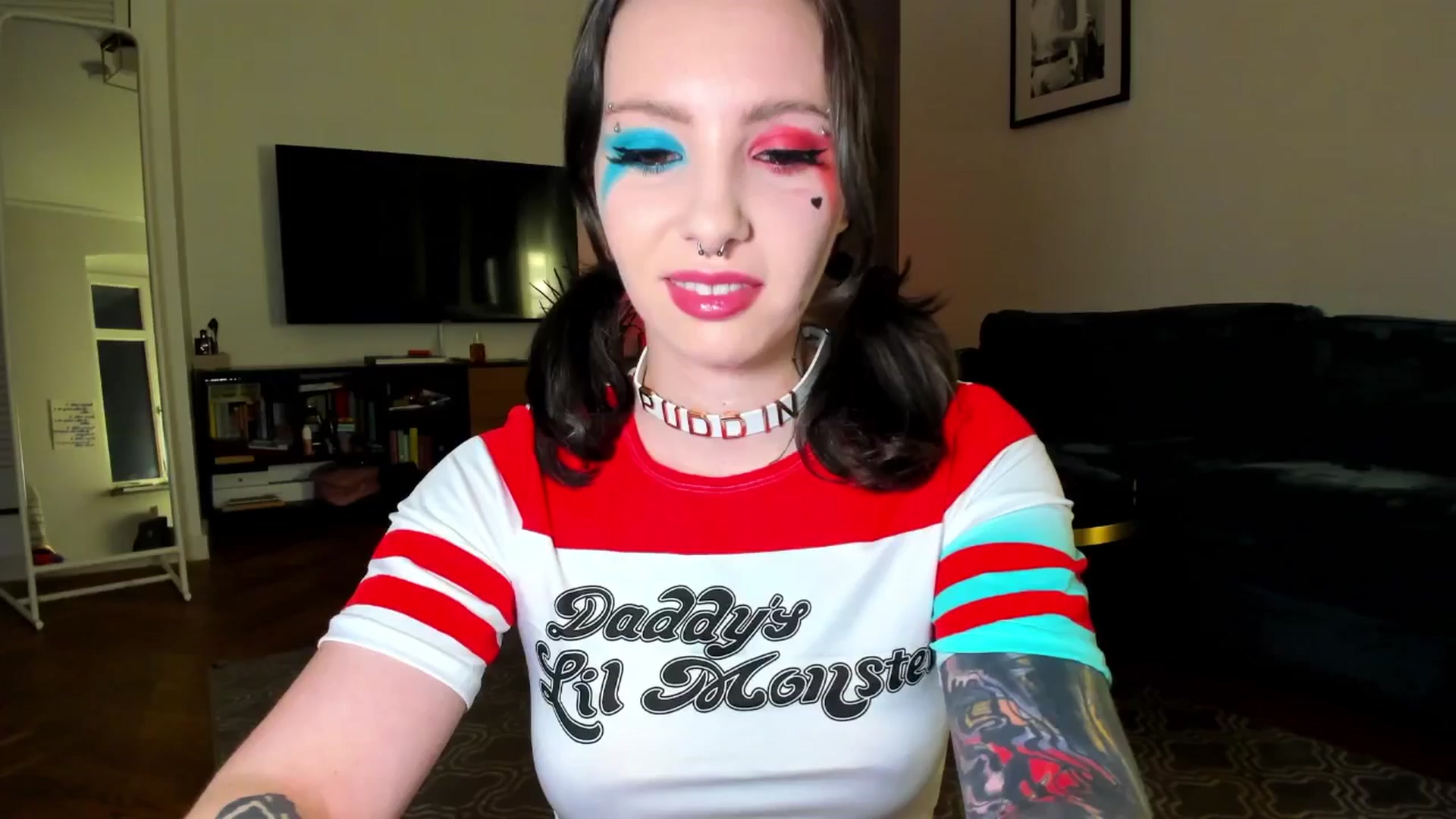 Gallery image thumbnail from KaiOnline's myfreecams stream on, 10/22/2025, 17:44 image 6 of 20