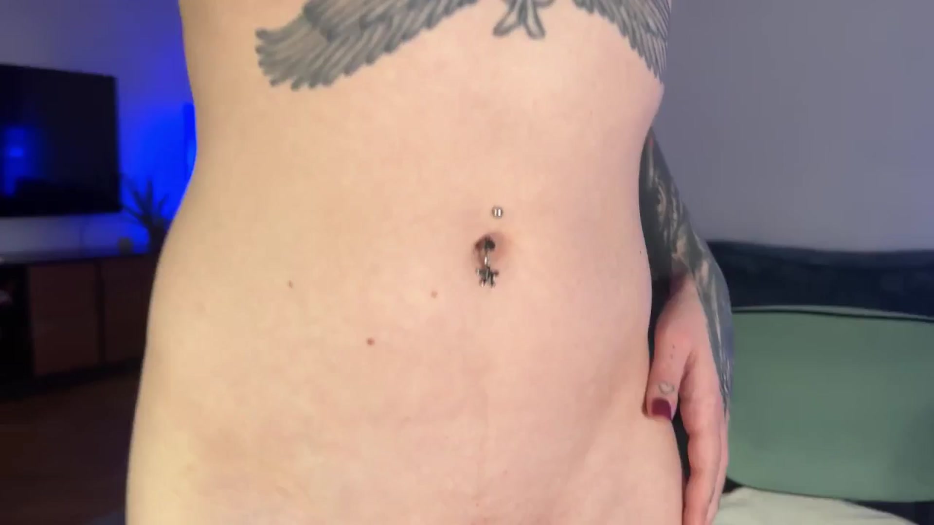 Gallery image thumbnail from KaiOnline's myfreecams stream on, 10/29/2025, 01:16 image 1 of 20