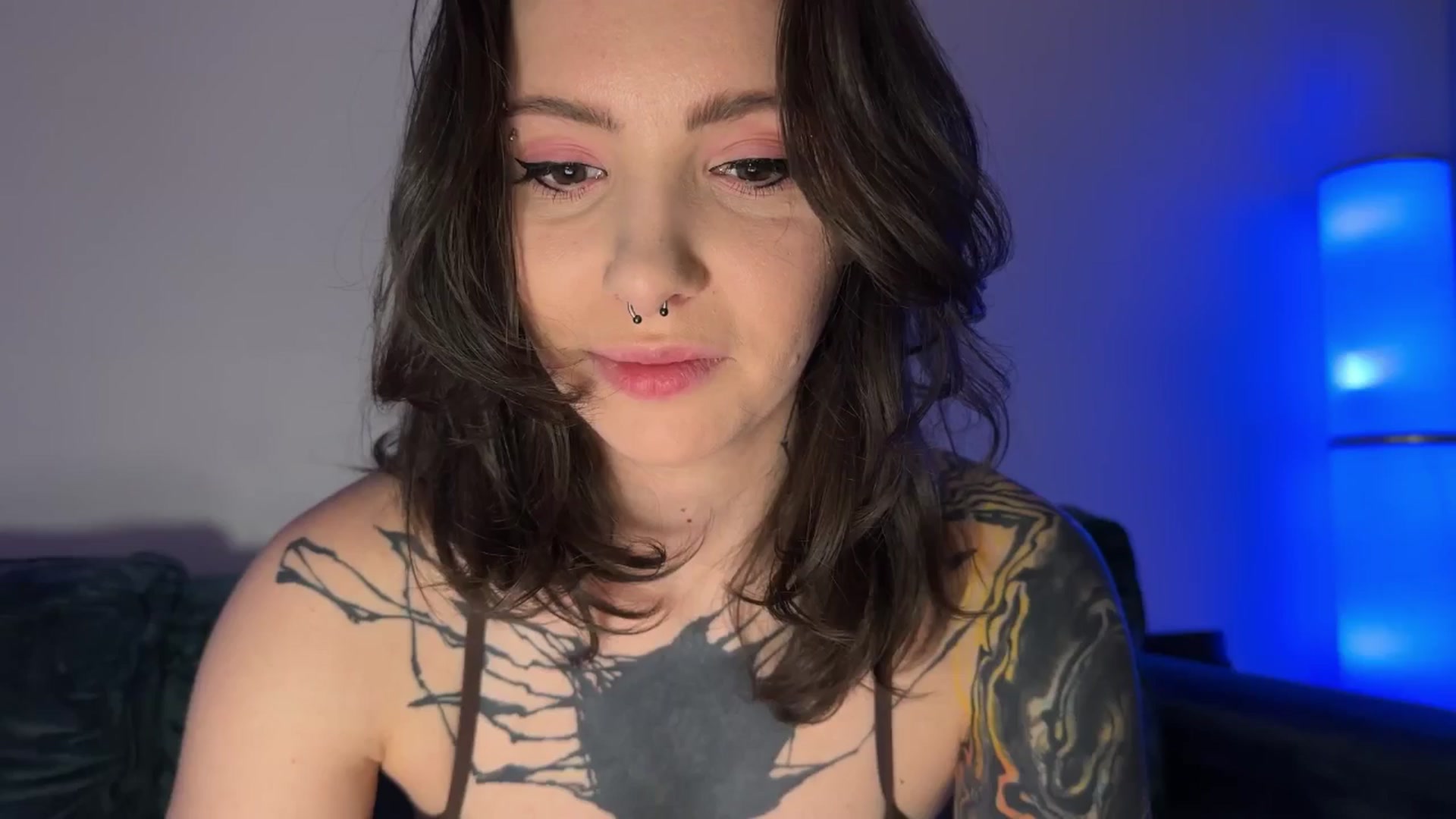 Gallery image thumbnail from KaiOnline's myfreecams stream on, 11/02/2025, 03:18 image 14 of 20