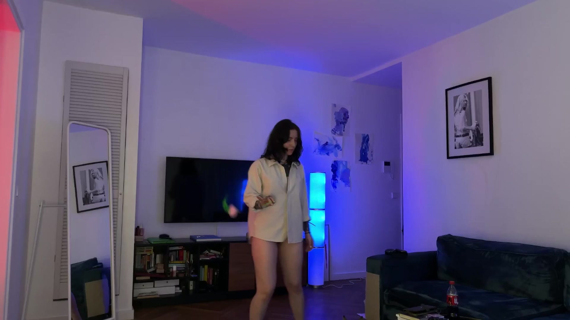 Gallery image thumbnail from KaiOnline's myfreecams stream on, 11/03/2025, 22:22 image 11 of 20
