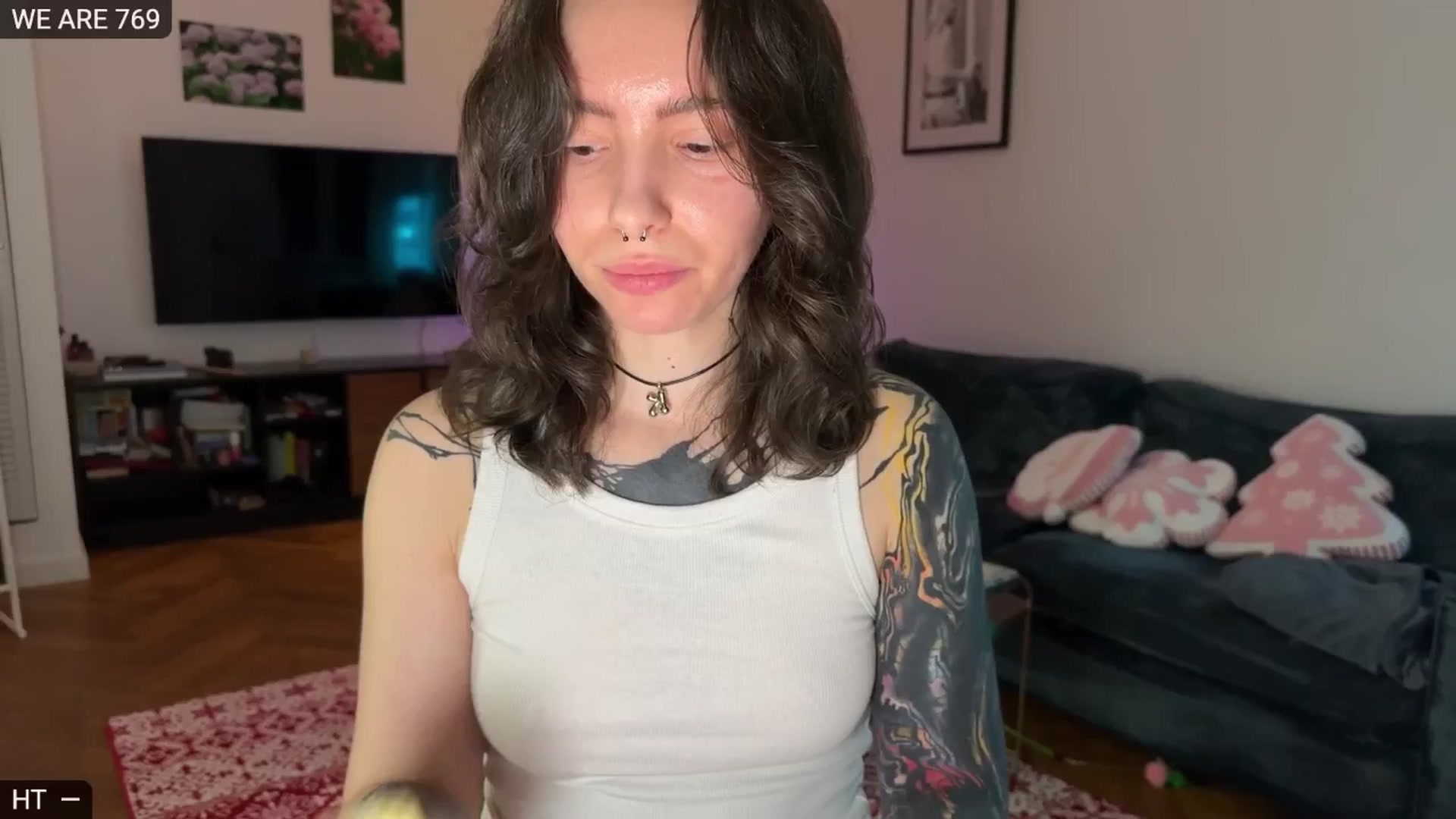 Gallery image thumbnail from KaiOnline's myfreecams stream on, 11/18/2025, 05:46 image 17 of 20