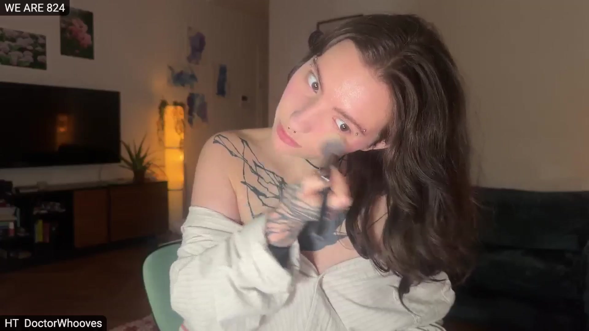 Gallery image thumbnail from KaiOnline's myfreecams stream on, 11/26/2025, 23:13 image 16 of 20