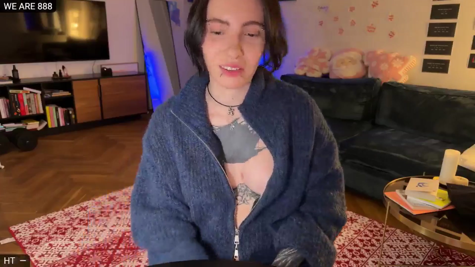 Gallery image thumbnail from KaiOnline's myfreecams stream on, 12/25/2025, 22:54 image 5 of 20