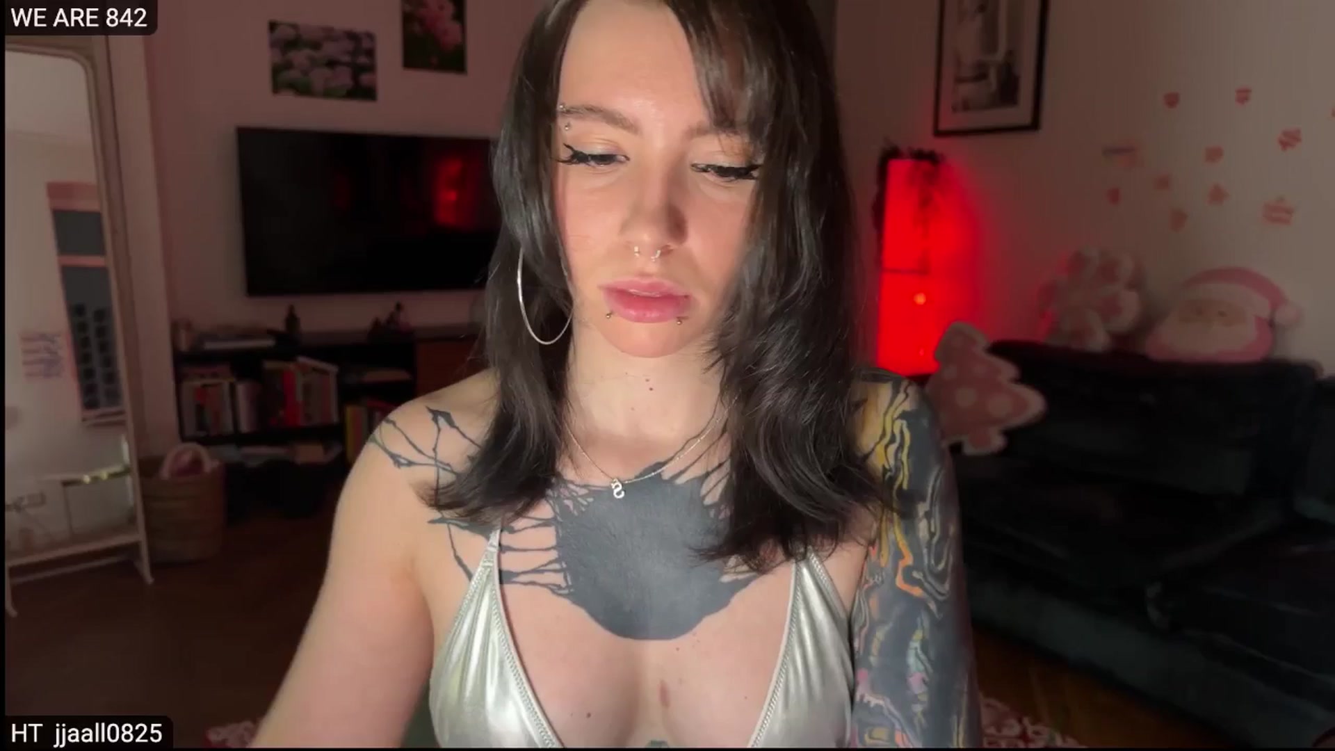 Gallery image thumbnail from KaiOnline's myfreecams stream on, 12/28/2025, 24:41 image 19 of 20