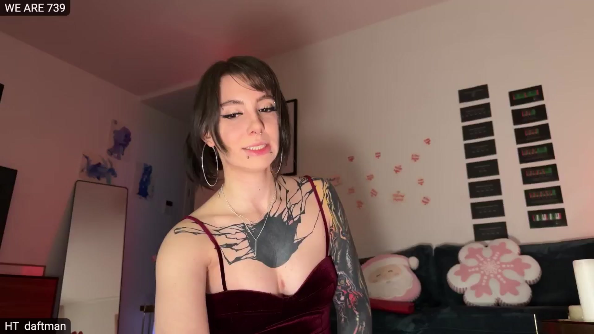 Gallery image thumbnail from KaiOnline's myfreecams stream on, 12/31/2025, 24:42 image 5 of 20