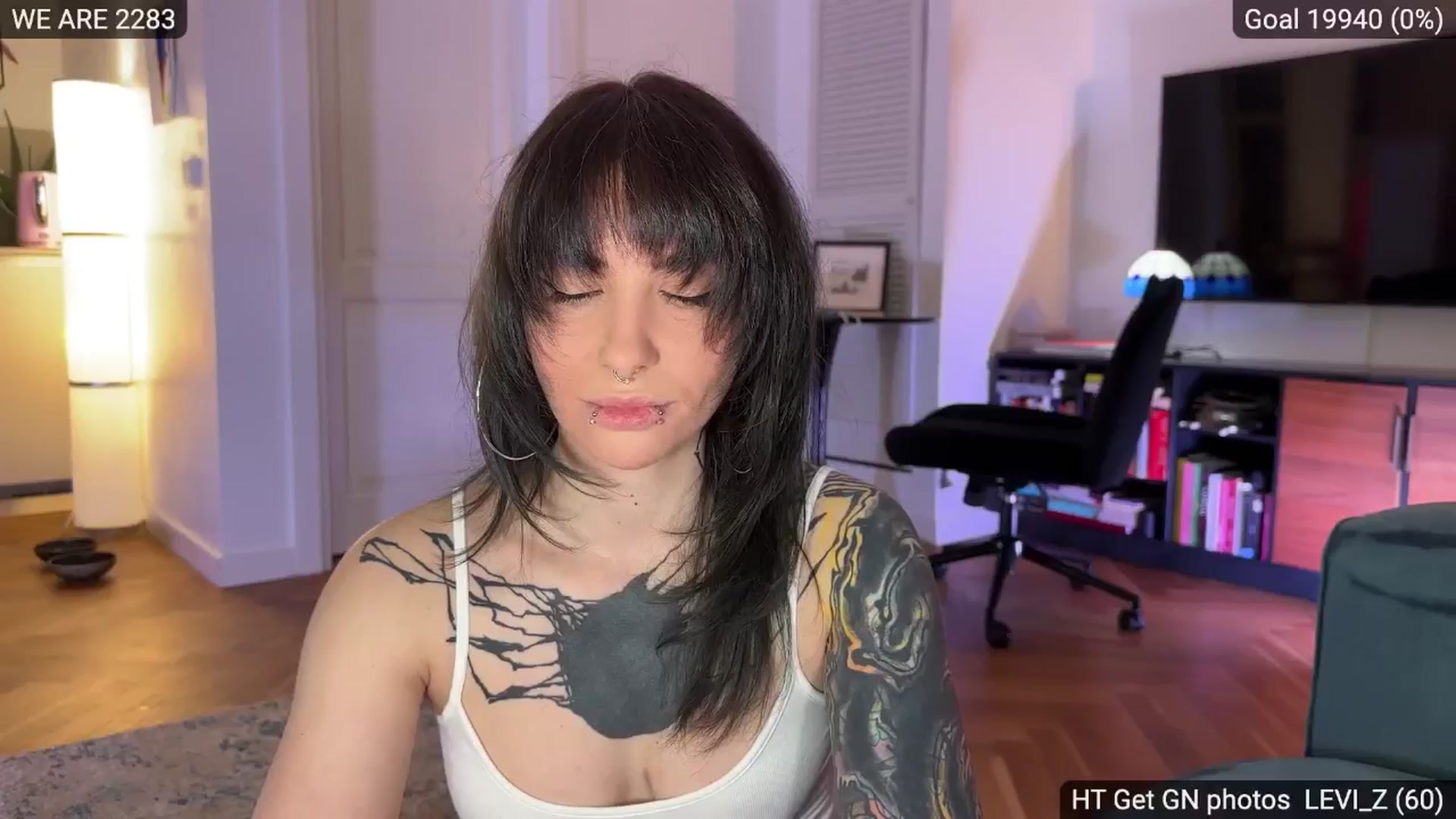 Gallery image thumbnail from KaiOnline's myfreecams stream on, 05/01/2026, 21:29 image 1 of 20