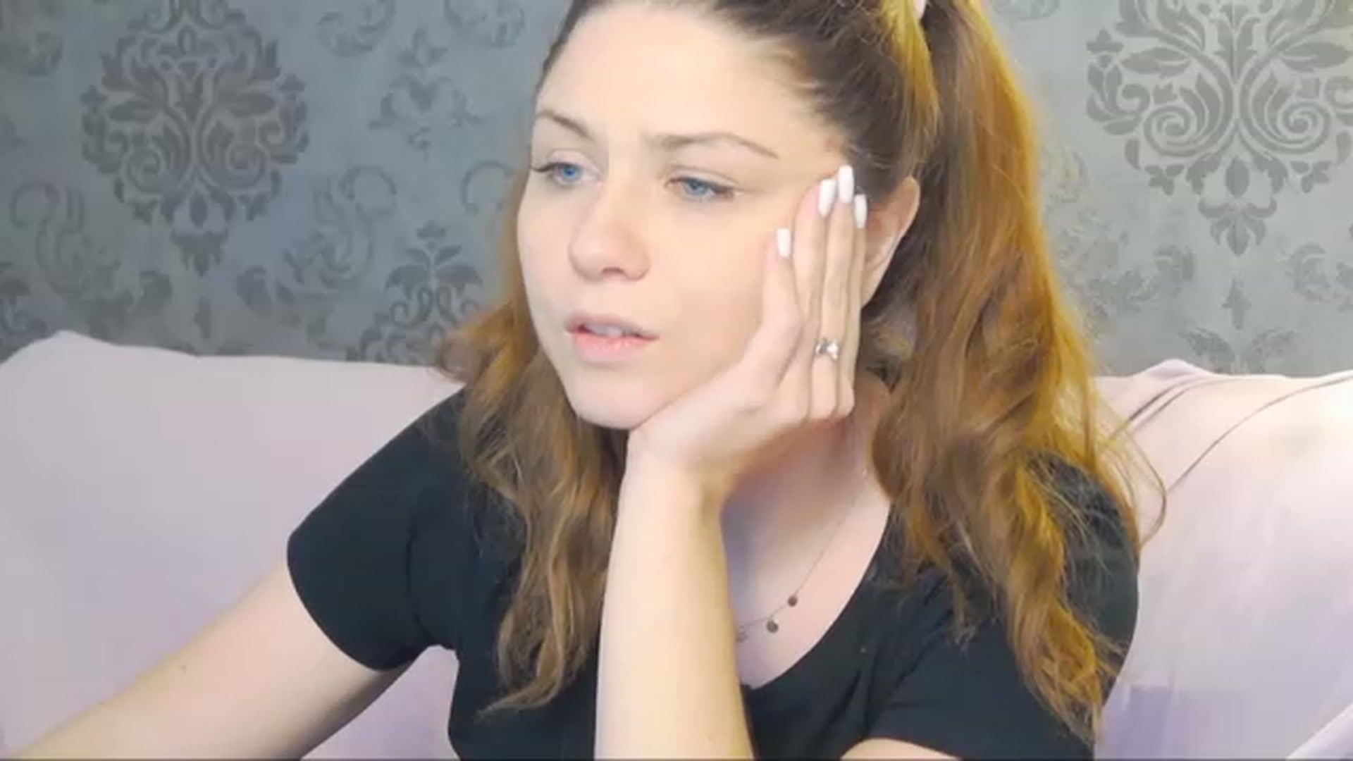 Gallery image thumbnail from Kaida_Ice's myfreecams stream on, 11/24/2022, 10:36 image 7 of 20