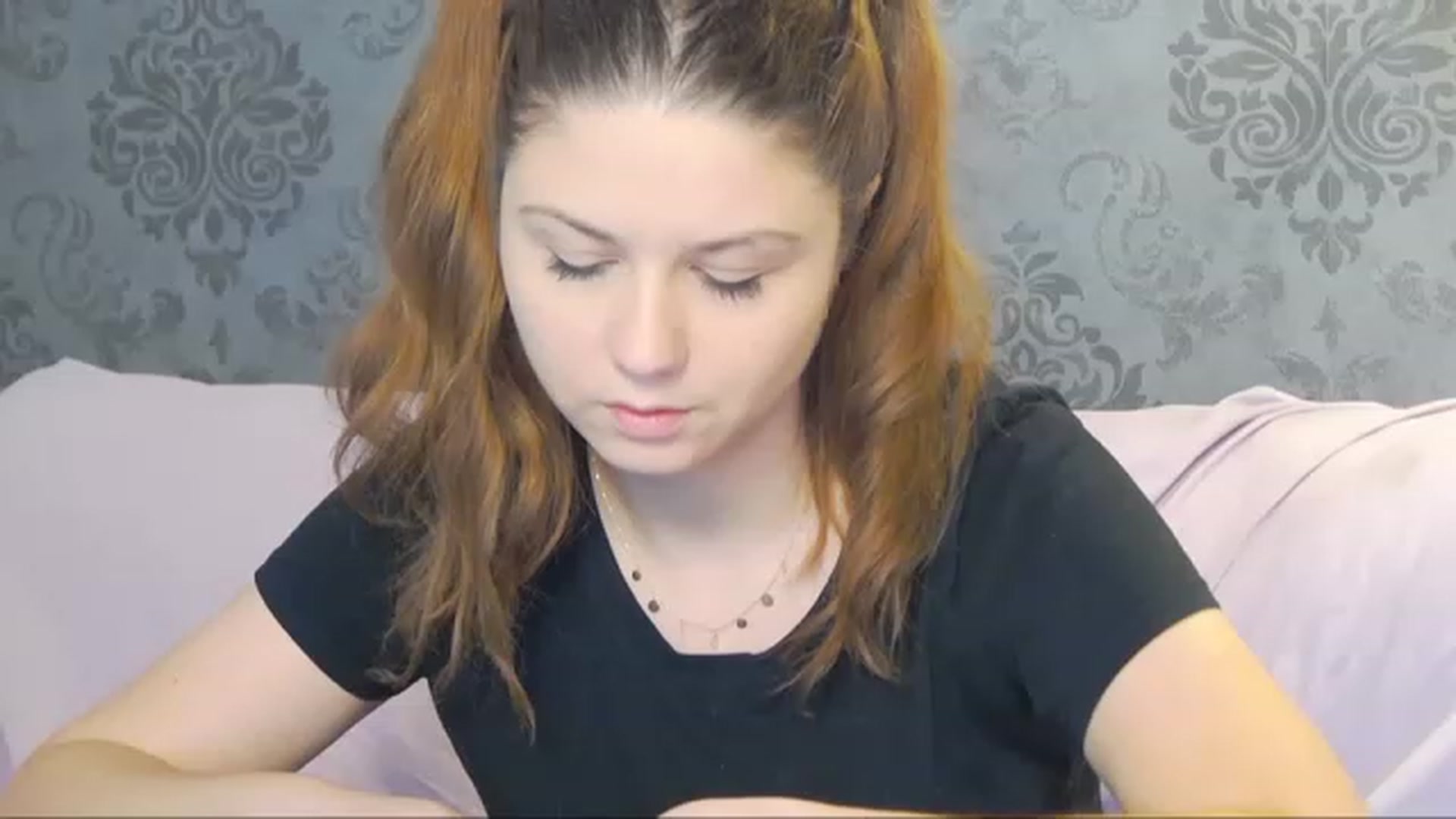 Gallery image thumbnail from Kaida_Ice's myfreecams stream on, 11/24/2022, 10:36 image 16 of 20