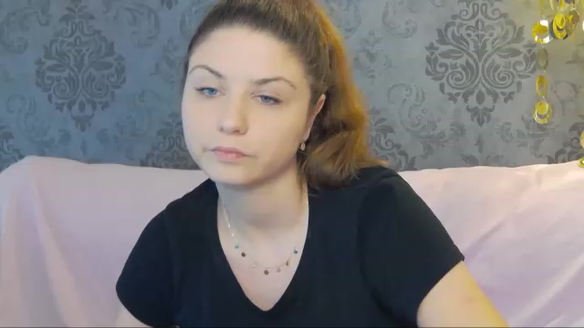 Gallery image thumbnail from Kaida_Ice's myfreecams stream on, 11/25/2022, 12:36 image 7 of 20