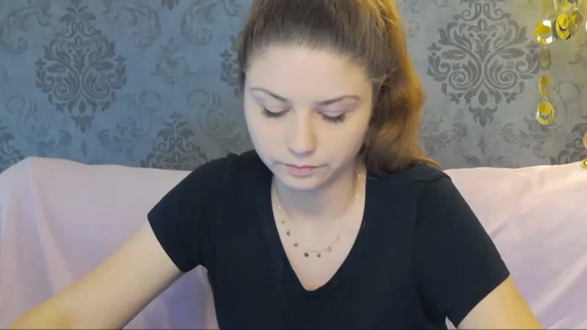 Gallery image thumbnail from Kaida_Ice's myfreecams stream on, 11/25/2022, 12:36 image 4 of 20