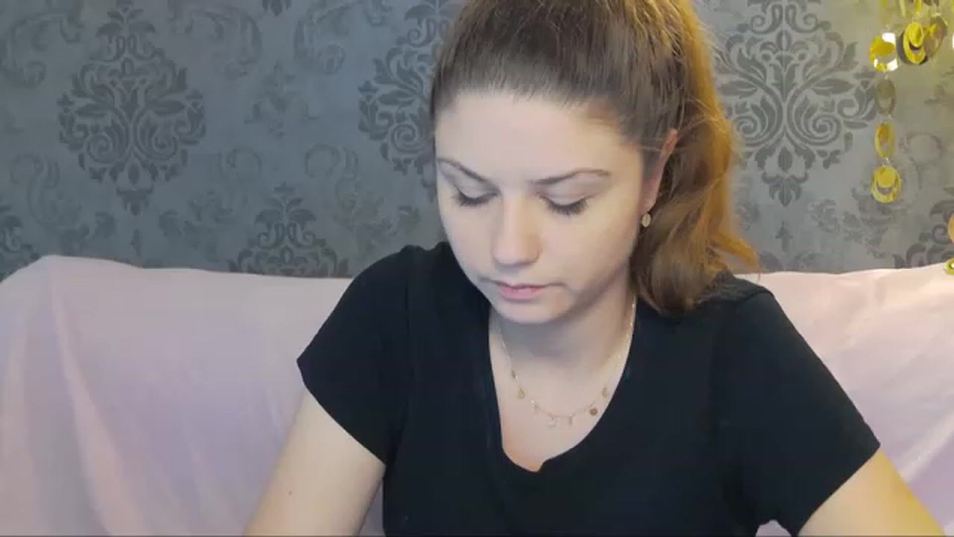 Gallery image thumbnail from Kaida_Ice's myfreecams stream on, 11/25/2022, 12:36 image 9 of 20