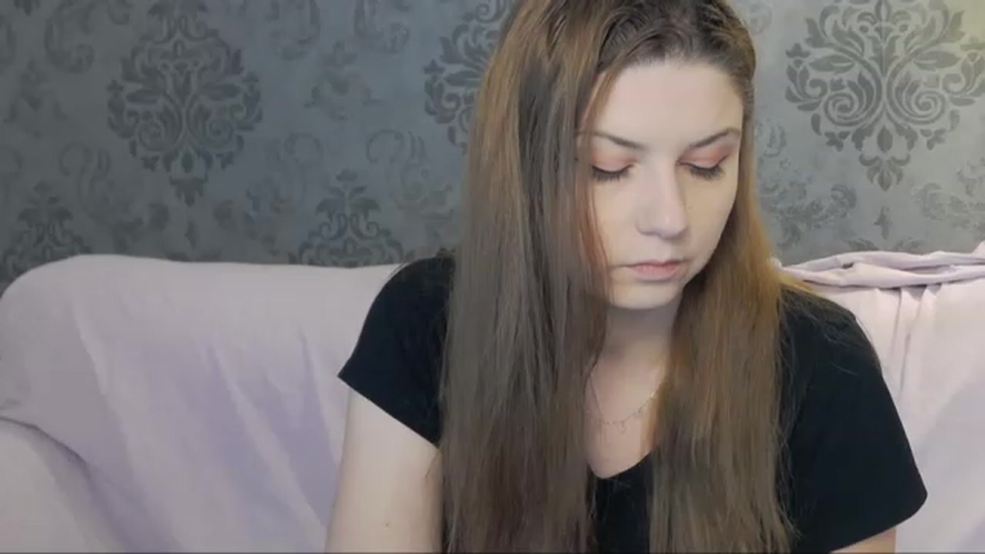 Gallery image thumbnail from Kaida_Ice's myfreecams stream on, 11/27/2022, 12:23 image 15 of 20