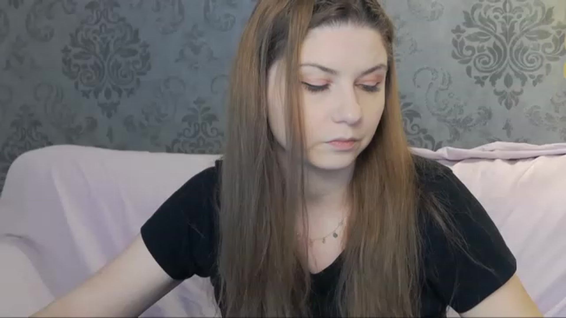 Gallery image thumbnail from Kaida_Ice's myfreecams stream on, 11/27/2022, 12:23 image 6 of 20