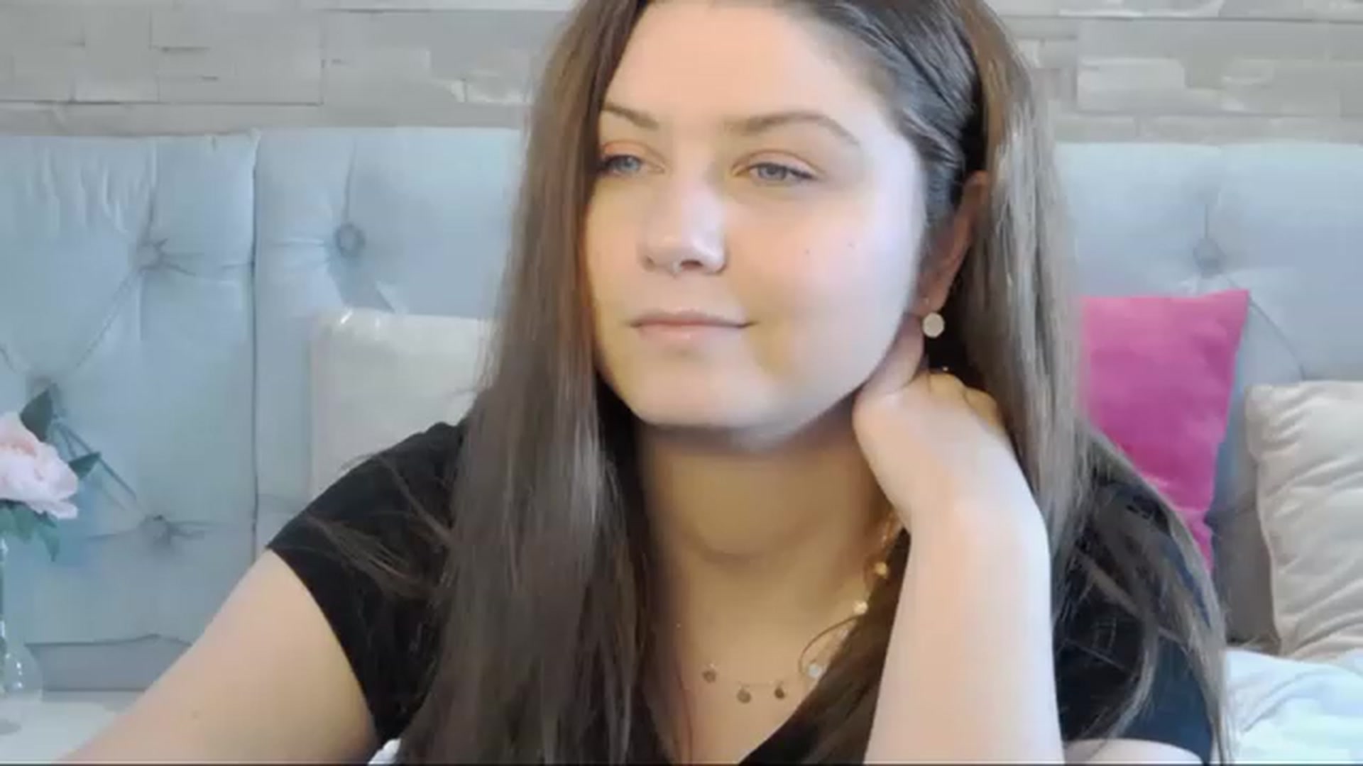 Gallery image thumbnail from Kaida_Ice's myfreecams stream on, 01/30/2023, 12:53 image 8 of 20