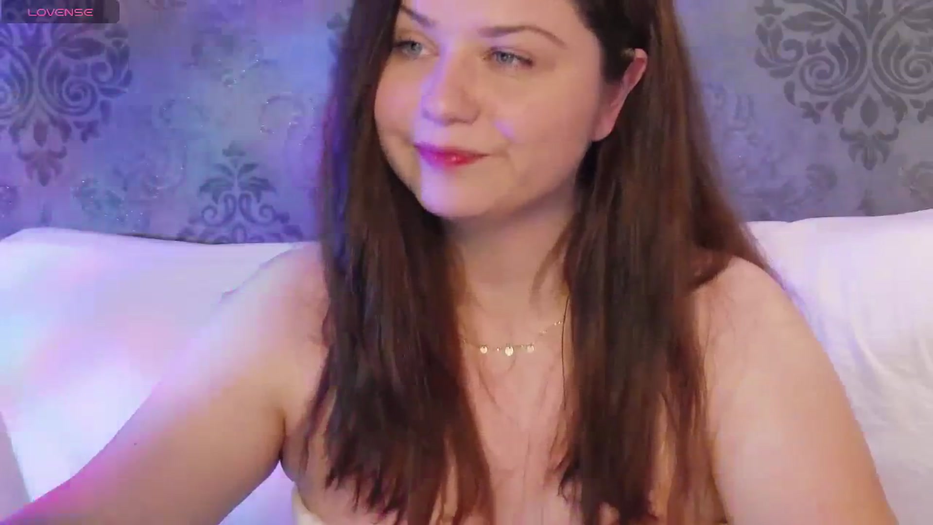 Gallery image thumbnail from Kaida_Ice's myfreecams stream on, 12/21/2023, 12:08 image 4 of 20