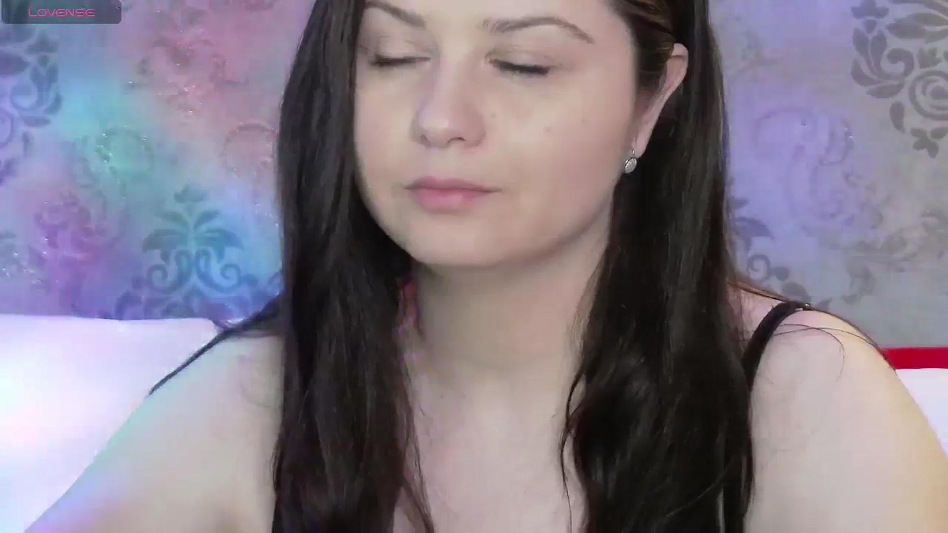 Gallery image thumbnail from Kaida_Ice's myfreecams stream on, 02/08/2024, 12:37 image 3 of 20