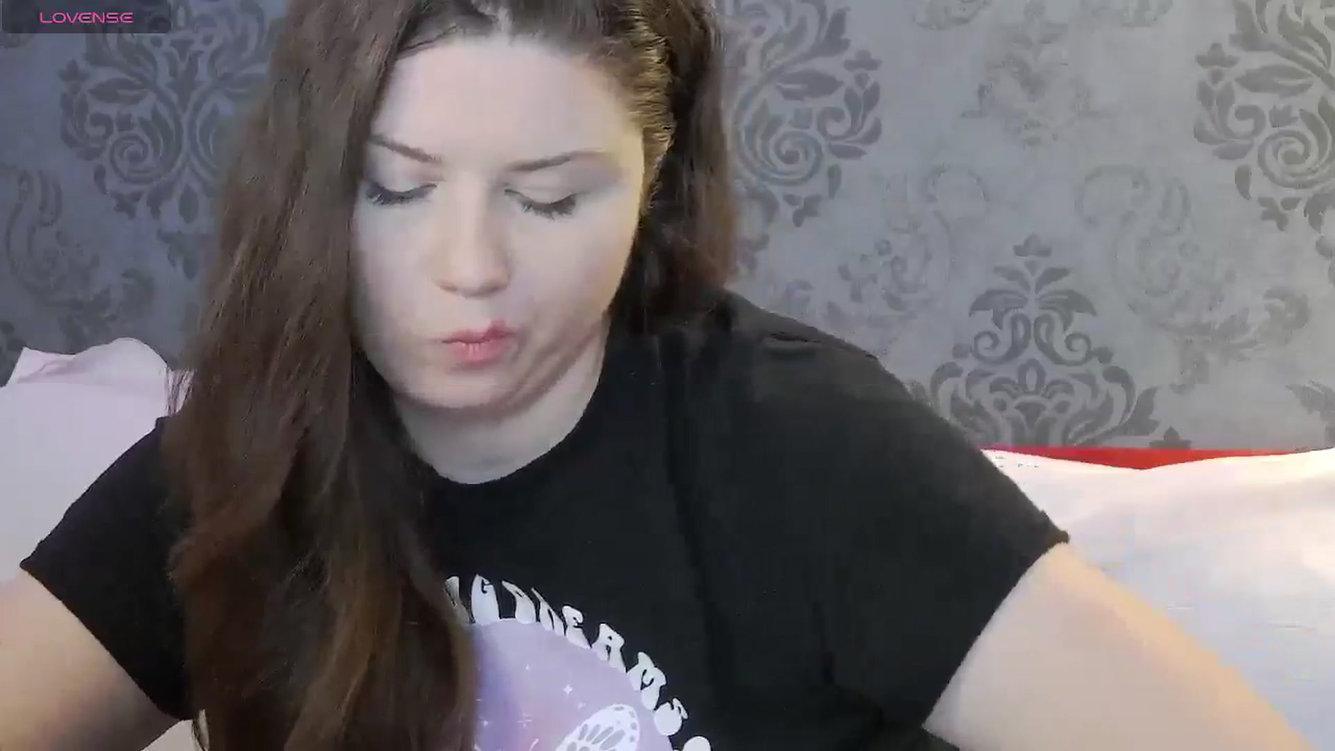 Gallery image thumbnail from Kaida_Ice's myfreecams stream on, 11/21/2024, 12:13 image 8 of 20