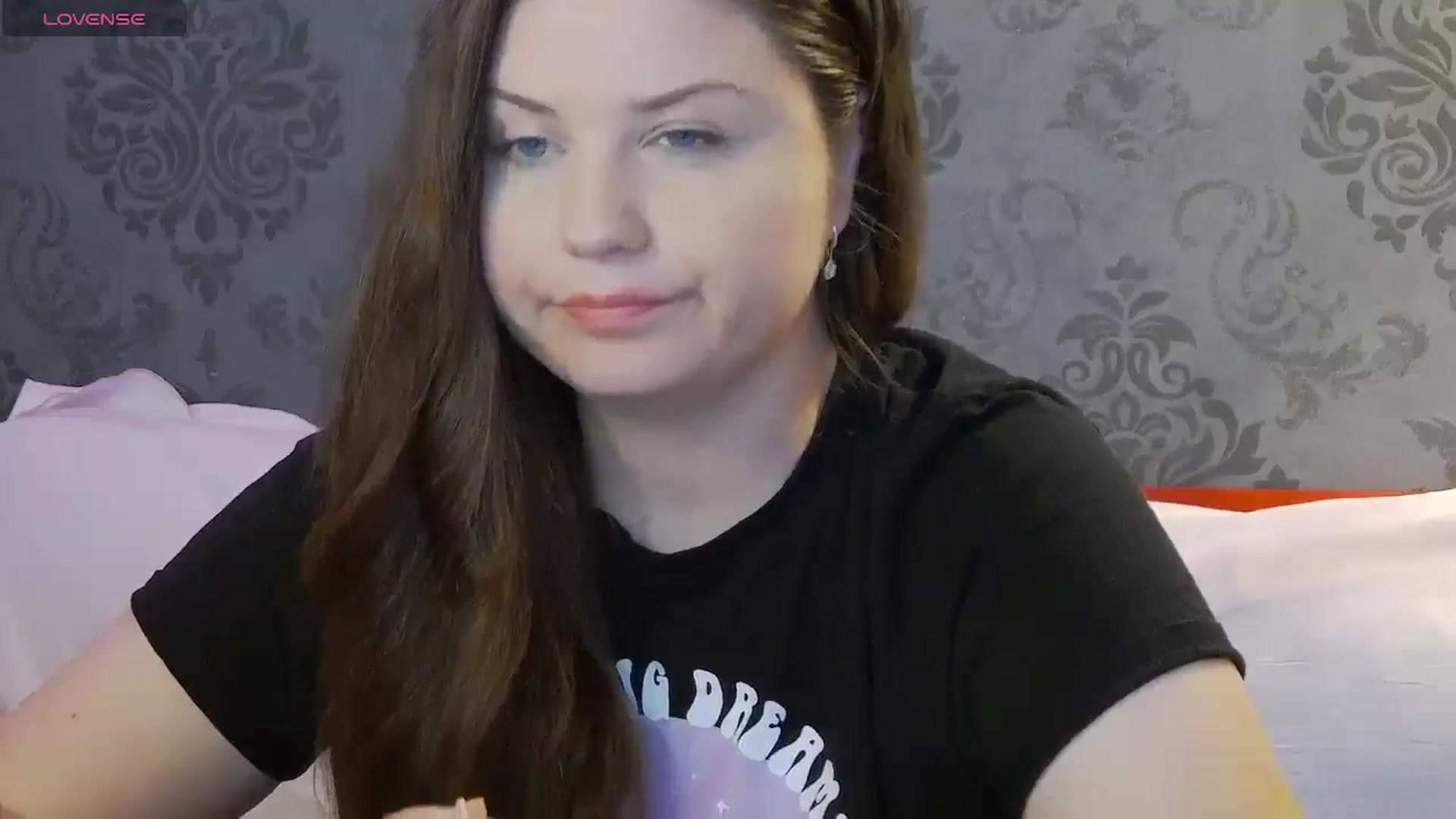 Gallery image thumbnail from Kaida_Ice's myfreecams stream on, 11/21/2024, 12:13 image 6 of 20