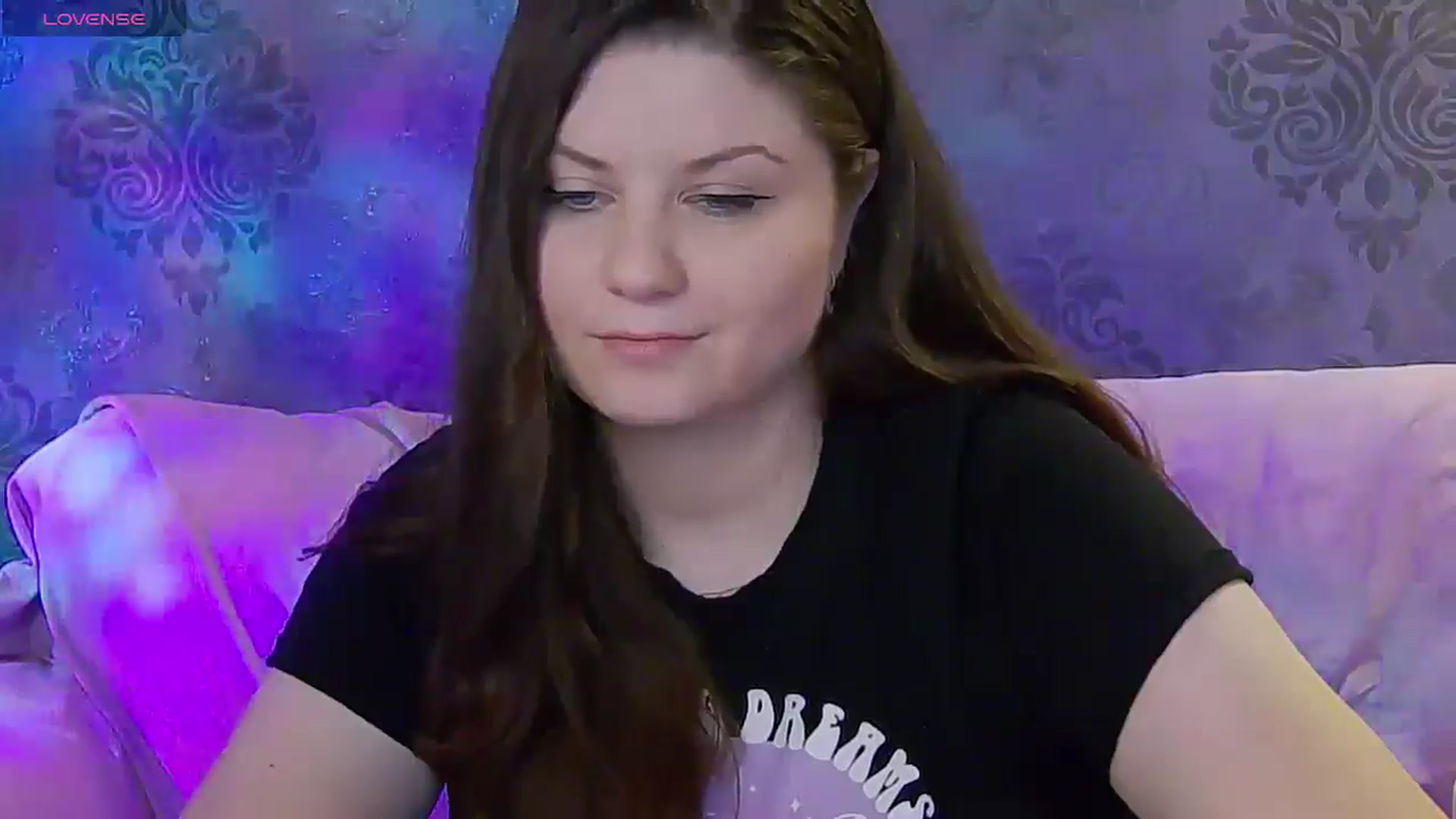 Gallery image thumbnail from Kaida_Ice's myfreecams stream on, 12/30/2024, 13:00 image 16 of 20
