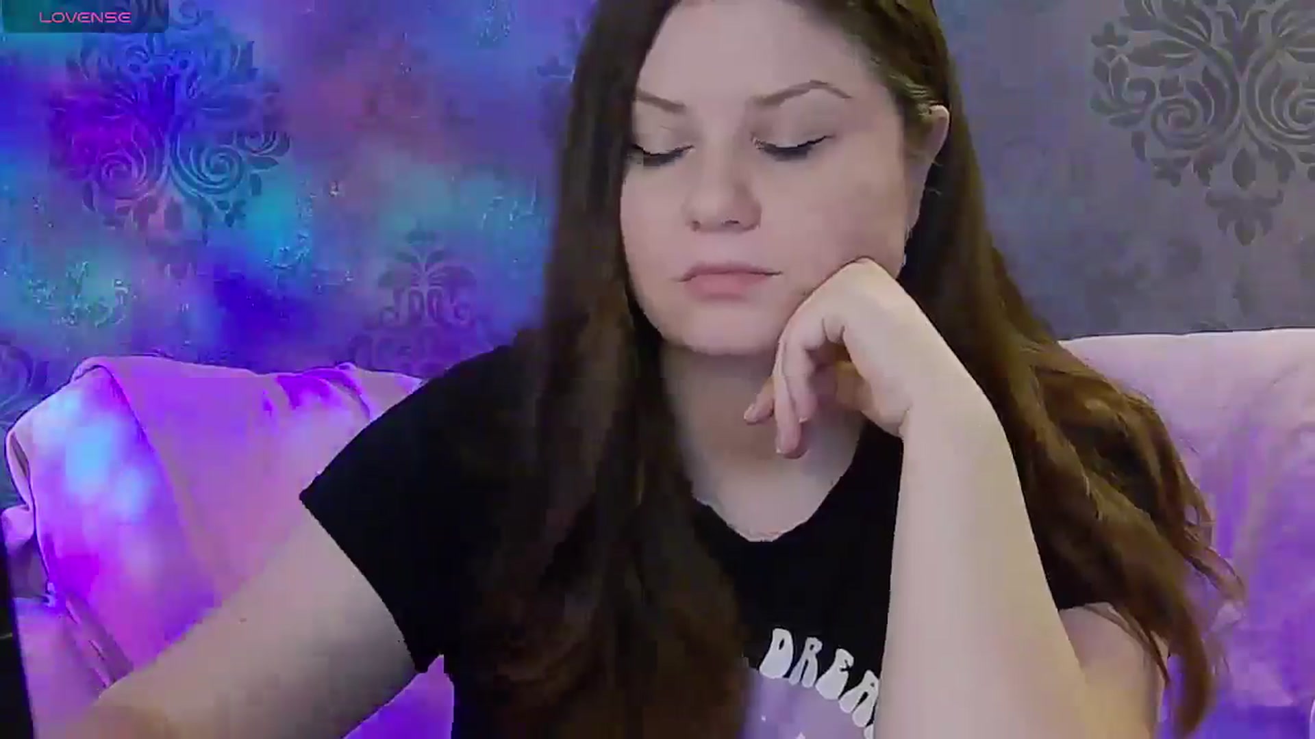 Gallery image thumbnail from Kaida_Ice's myfreecams stream on, 12/30/2024, 13:00 image 19 of 20