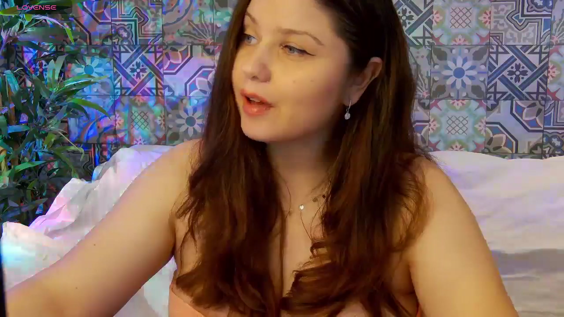 Gallery image thumbnail from Kaida_Ice's myfreecams stream on, 02/19/2025, 15:42 image 5 of 20