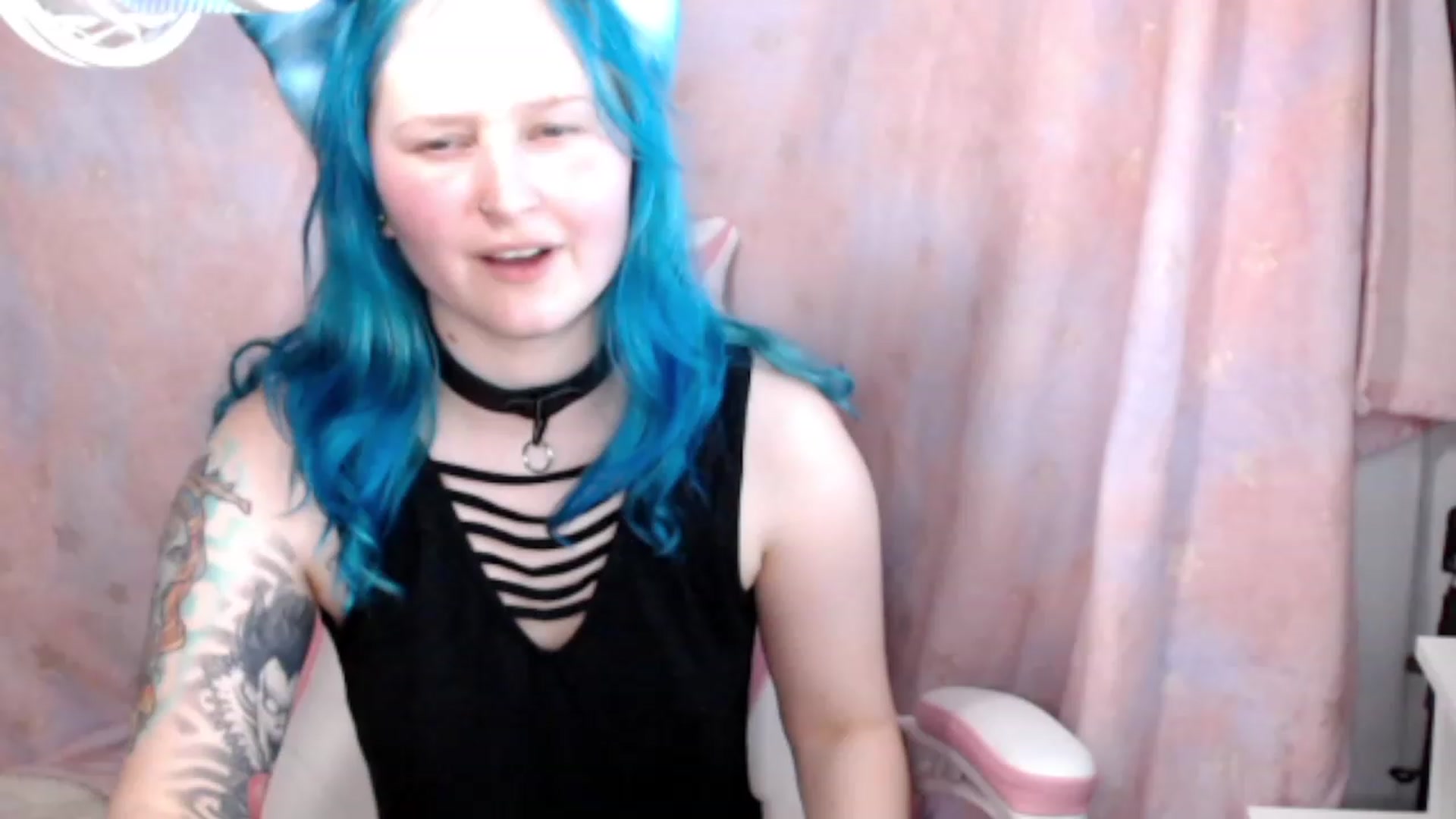 Gallery image thumbnail from Kaikitten2002's myfreecams stream on, 08/20/2023, 04:59 image 10 of 20