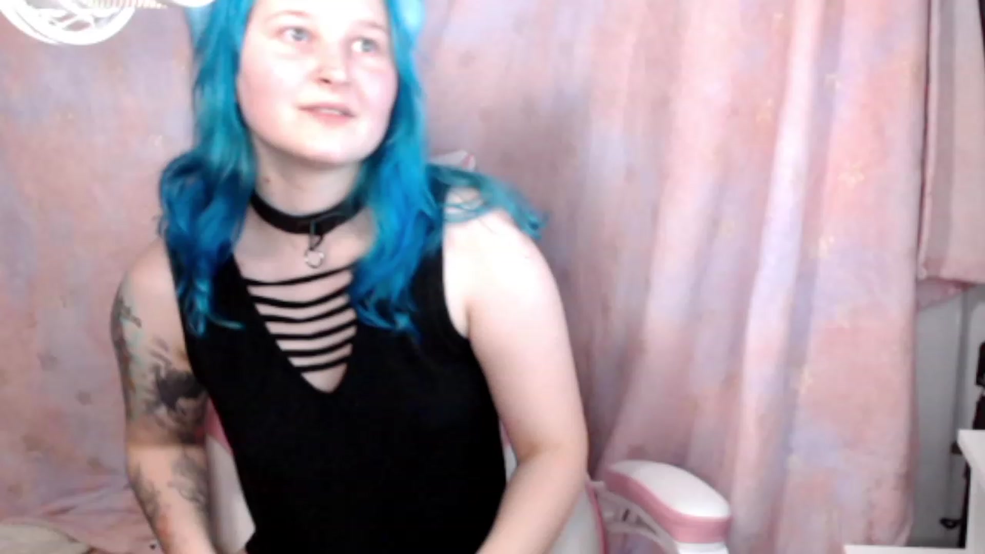 Gallery image thumbnail from Kaikitten2002's myfreecams stream on, 08/20/2023, 04:59 image 15 of 20