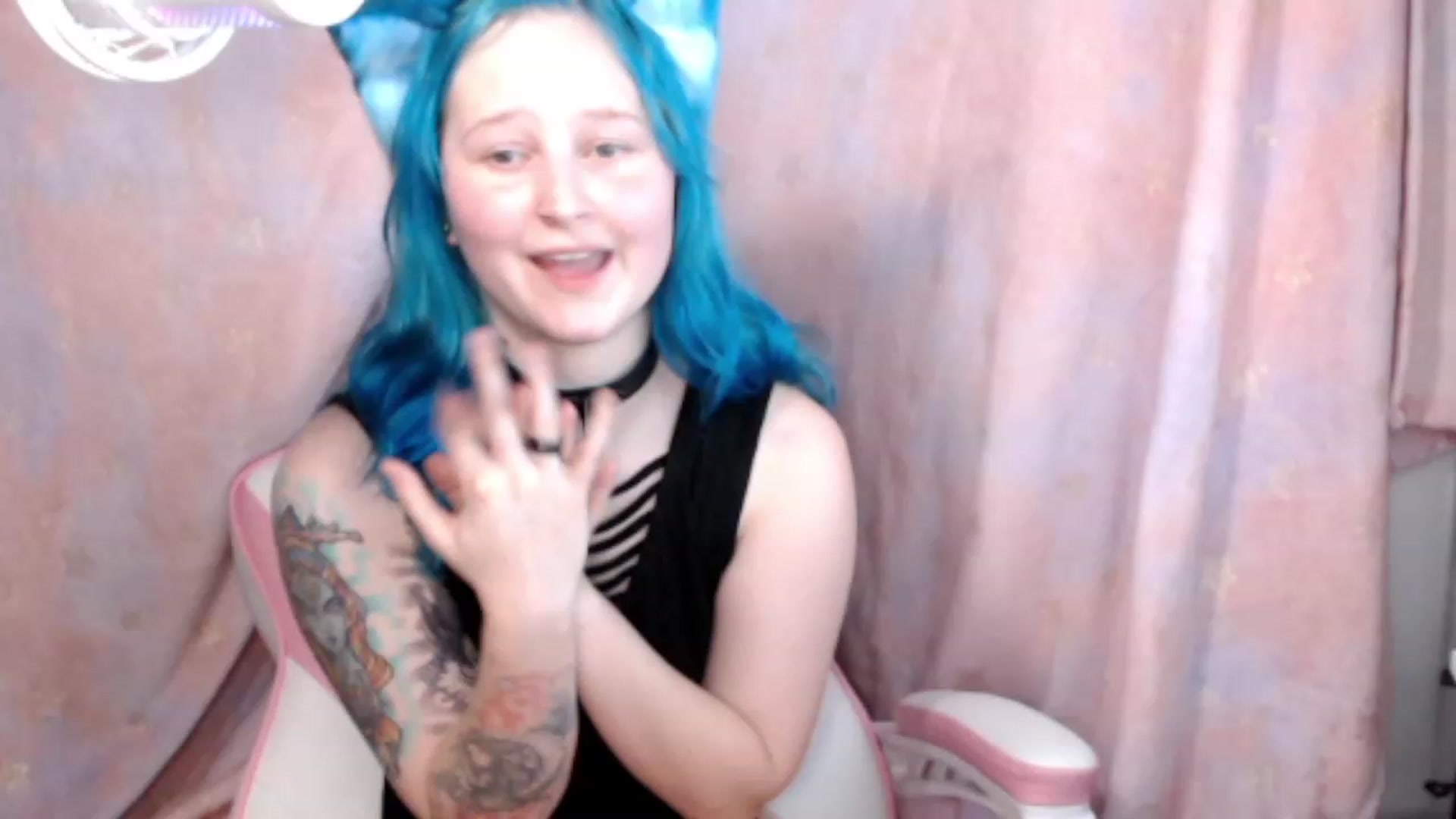 Gallery image thumbnail from Kaikitten2002's myfreecams stream on, 08/20/2023, 04:59 image 20 of 20