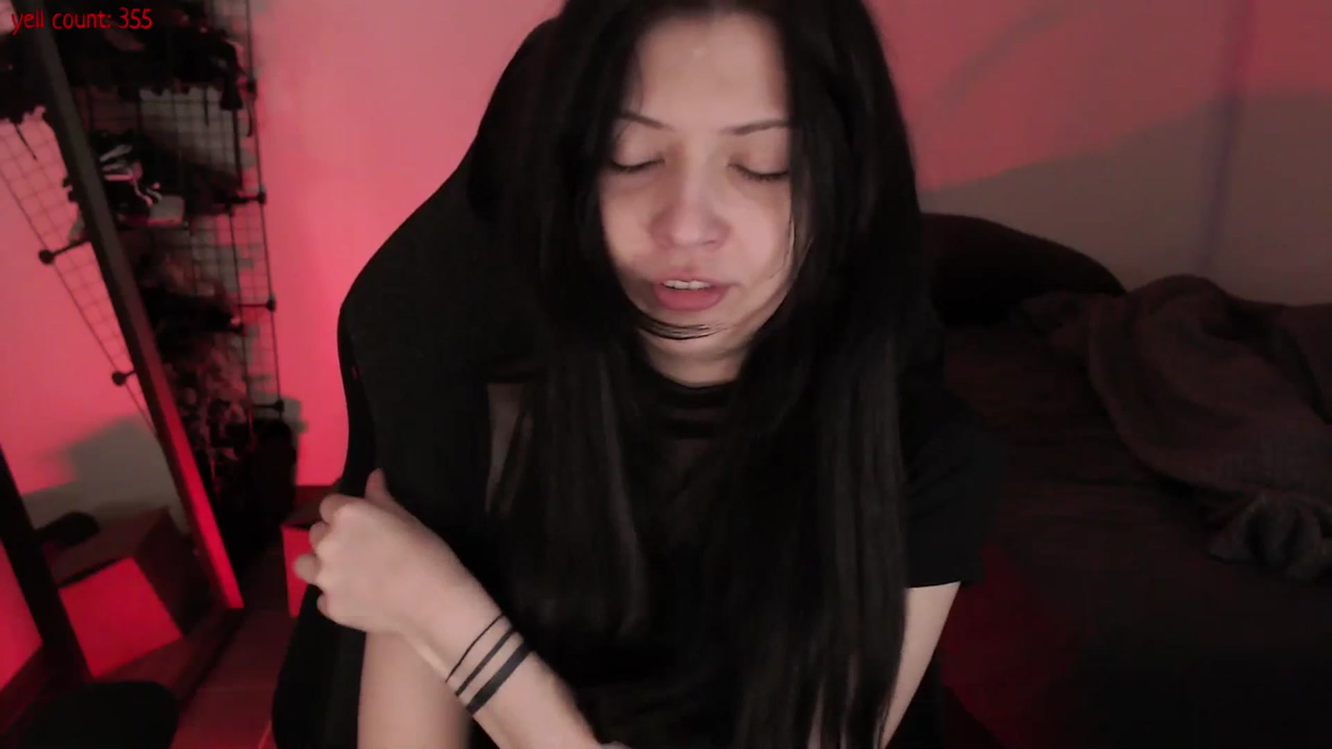 Gallery image thumbnail from KainPiller's myfreecams stream on, 05/30/2023, 23:55 image 8 of 20