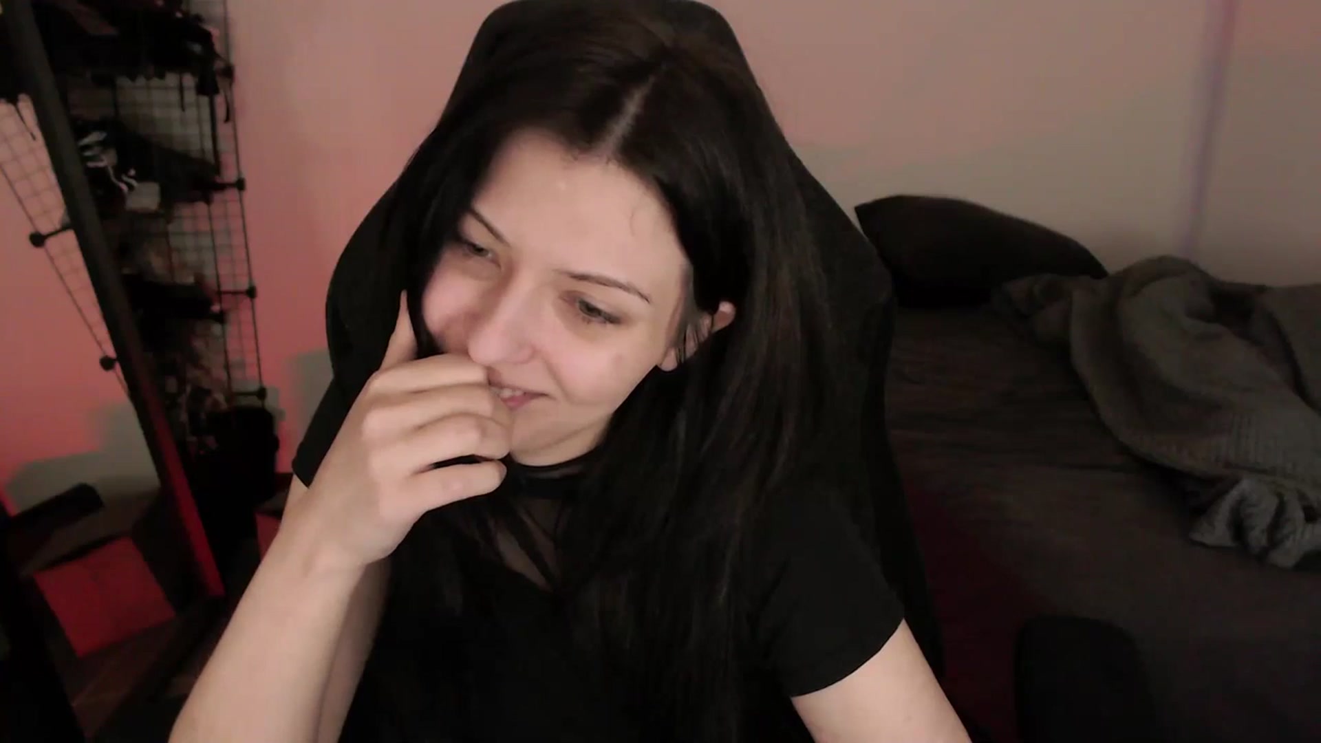 Gallery image thumbnail from KainPiller's myfreecams stream on, 05/31/2023, 02:32 image 19 of 20