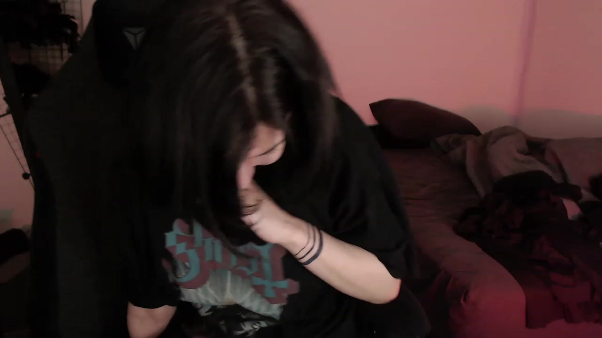 Gallery image thumbnail from KainPiller's myfreecams stream on, 05/31/2023, 07:30 image 6 of 20