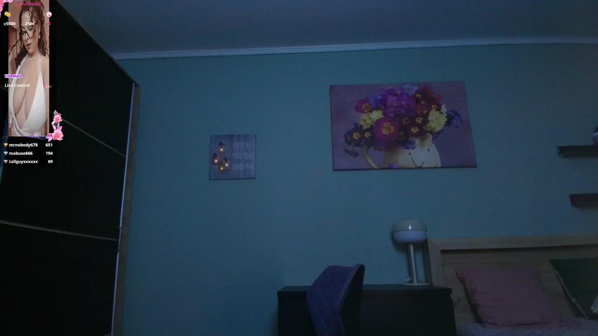 Gallery image thumbnail from KairaFantasy's myfreecams stream on, 11/18/2024, 17:36 image 14 of 20
