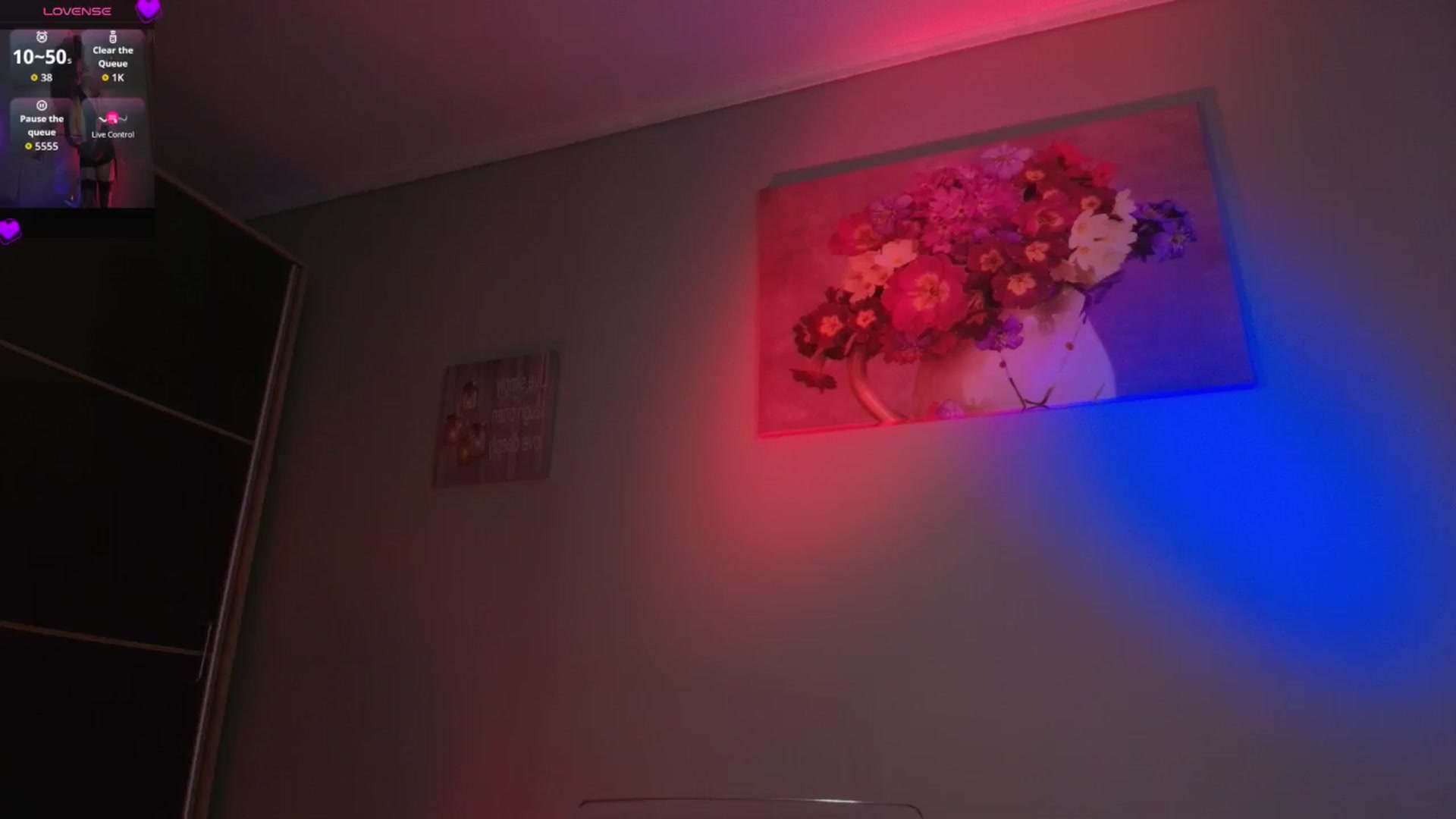 Gallery image thumbnail from KairaFantasy's myfreecams stream on, 08/16/2025, 18:25 image 3 of 20