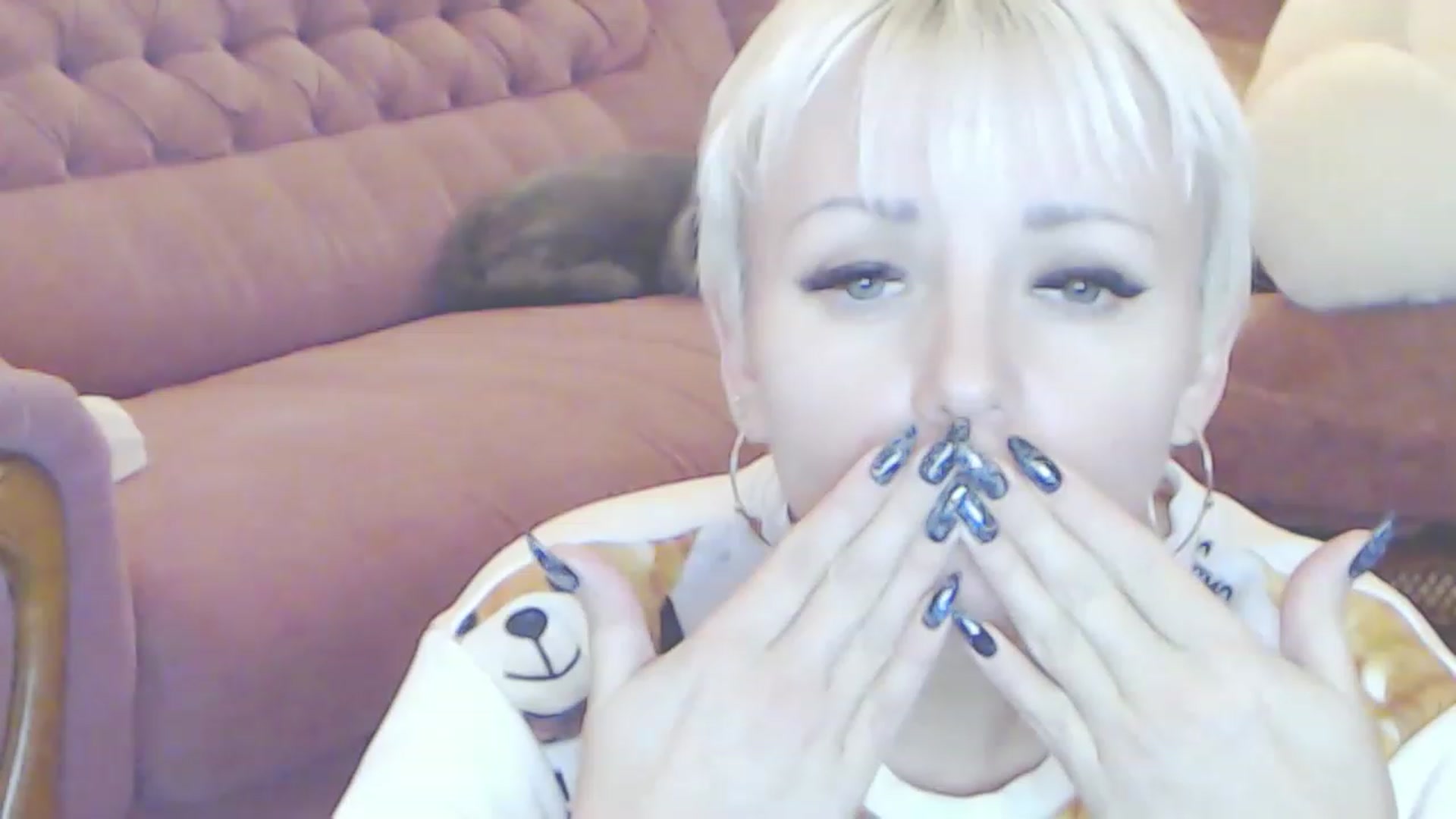 Gallery image thumbnail from Kaiserine's myfreecams stream on, 12/04/2022, 21:30 image 5 of 20