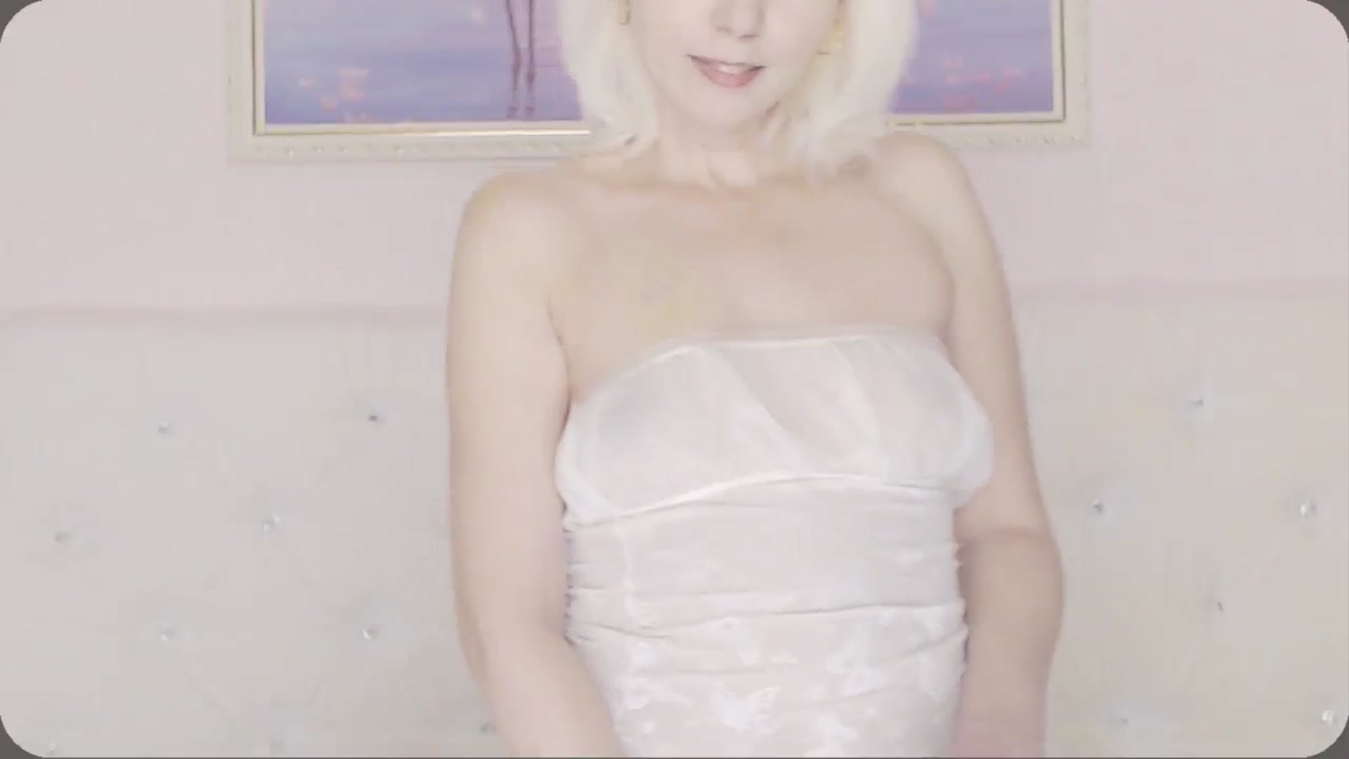 Gallery image thumbnail from Kaiserine's myfreecams stream on, 01/25/2024, 22:17 image 16 of 20